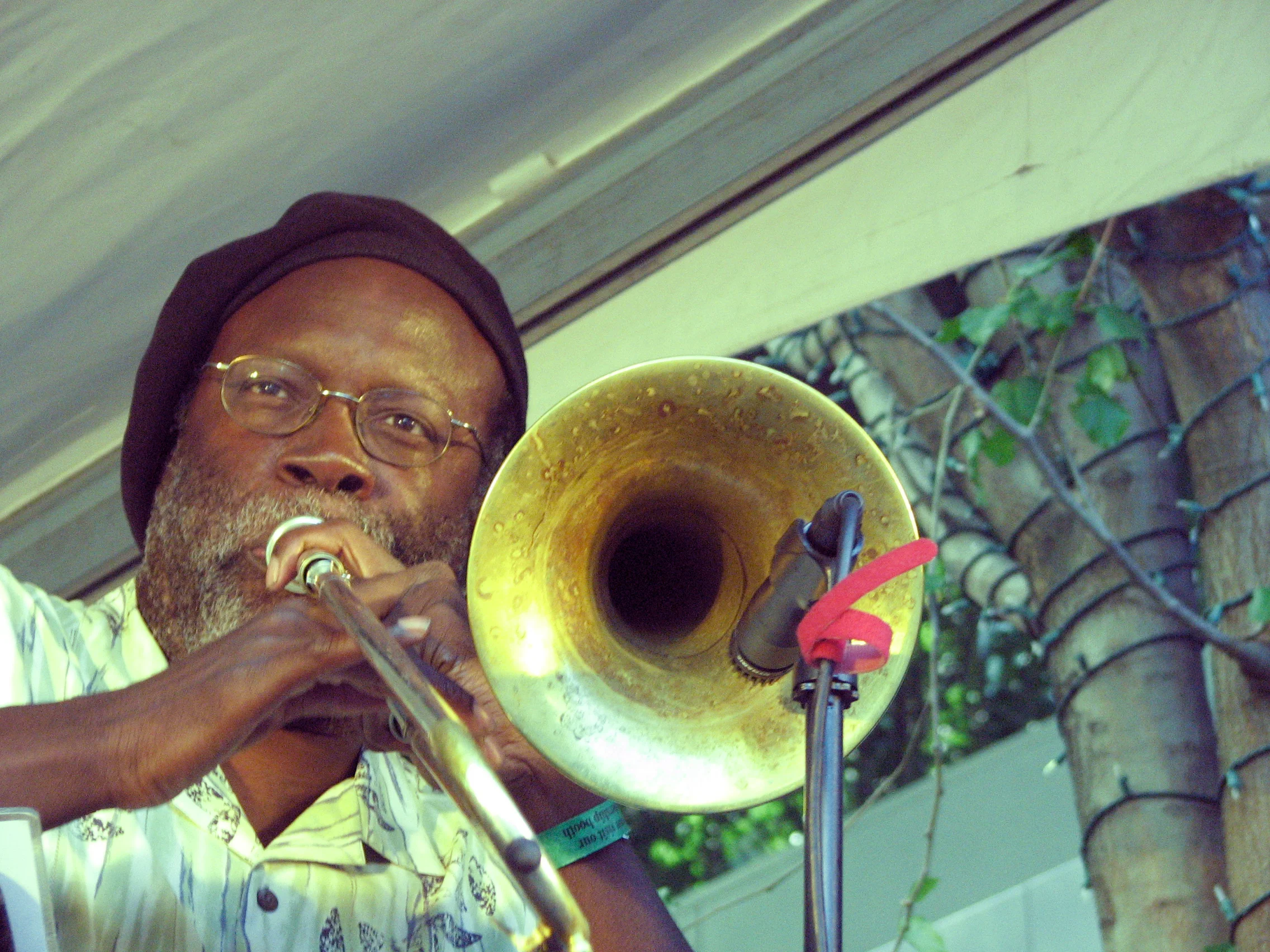Wayne Wallace, Trombonist,composer and bandleader bringing it home at the San Jose Jazz Festival 2007.jpg