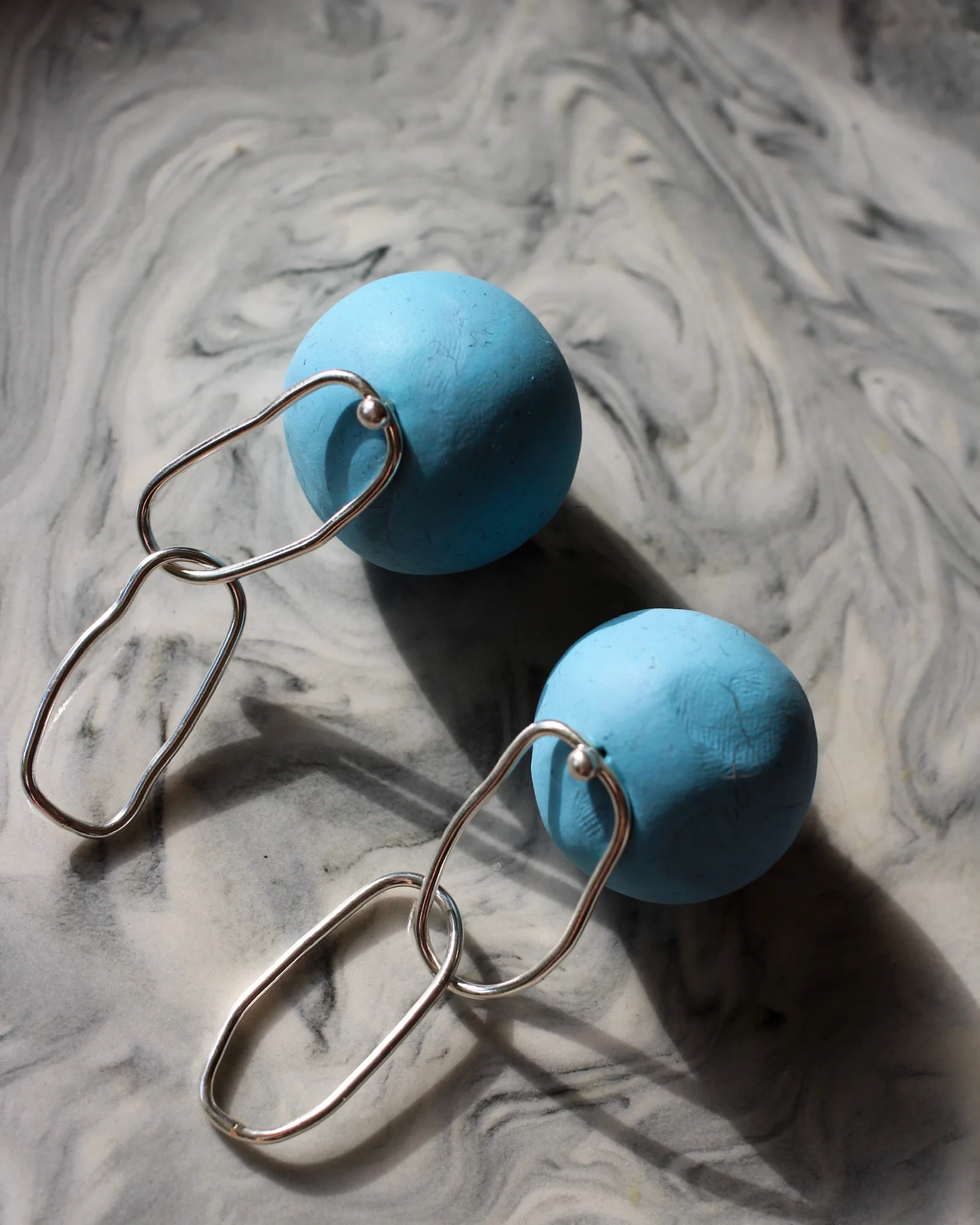 Linked Earrings Silver.JPG