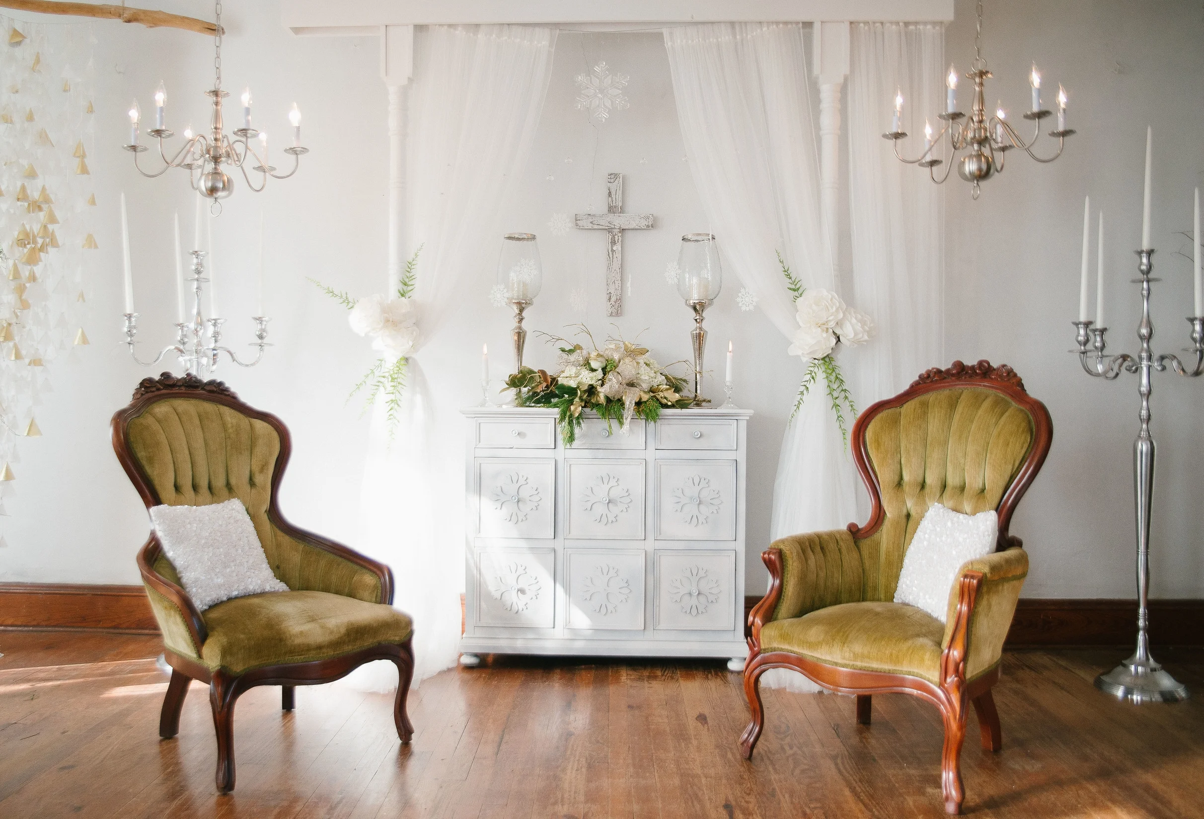 Alter, Arbor, Wedding Decor Rentals