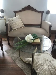 Lounge rental