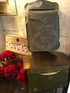 Cards Gray Post.jpg