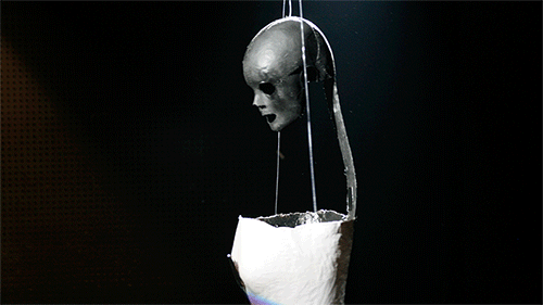 SKELETON_5_500x281.gif