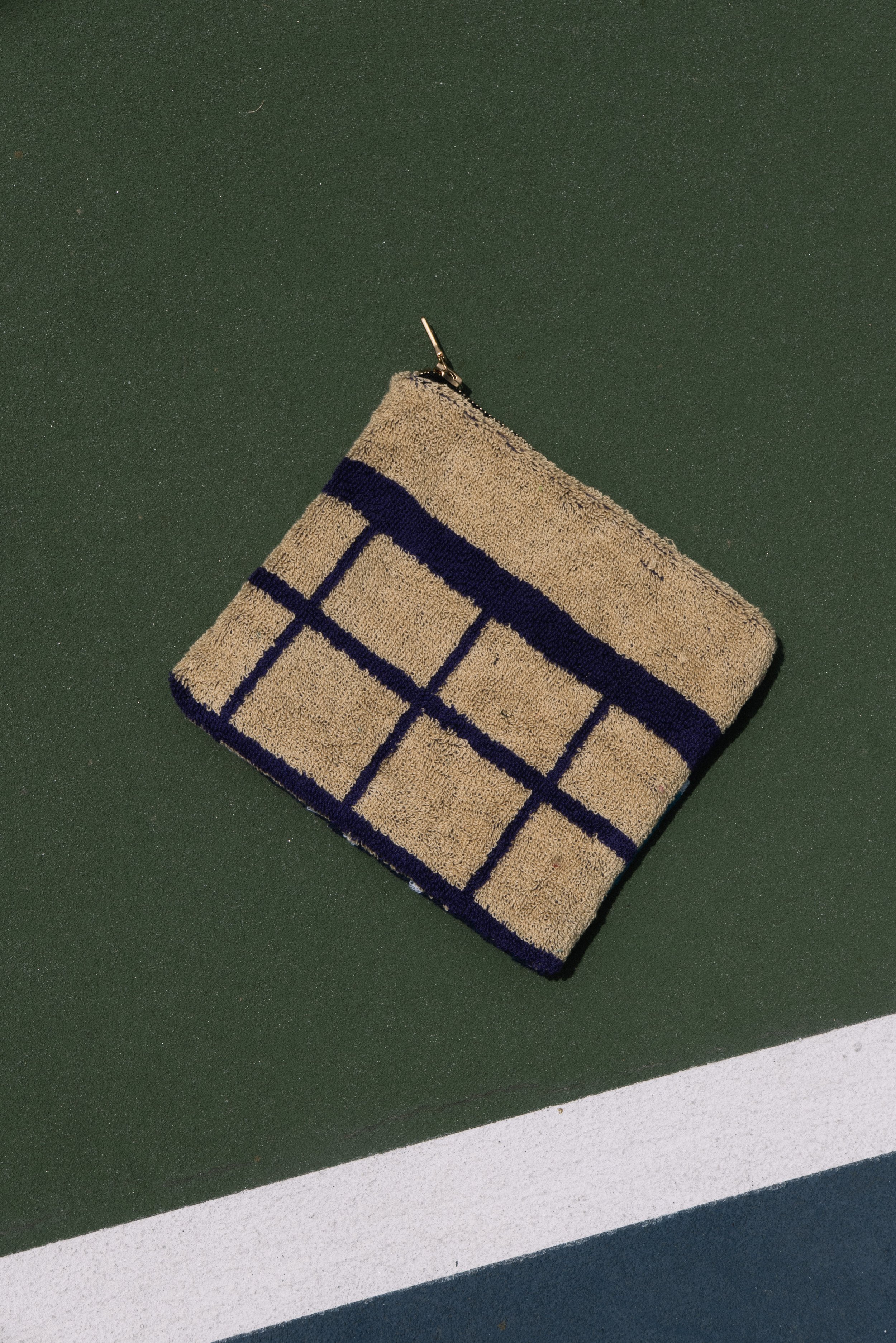 L11 Tennis Pouch: 0116