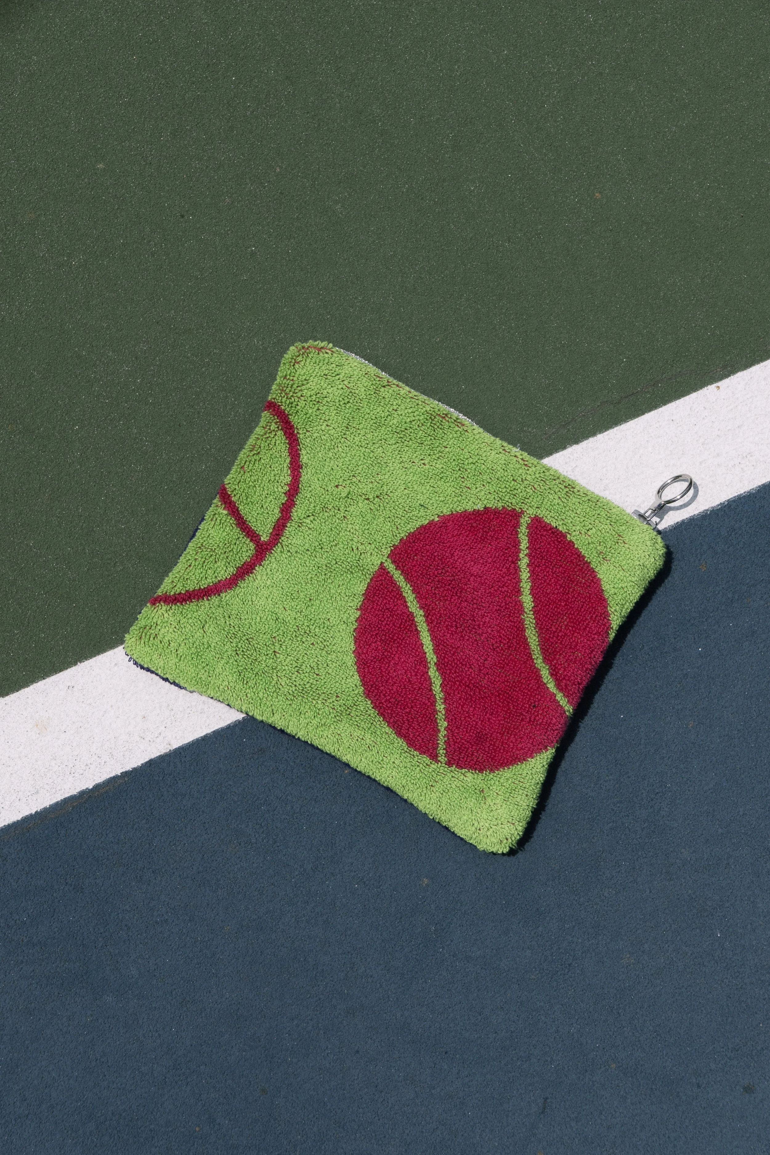 L11 Tennis Pouch: 0119