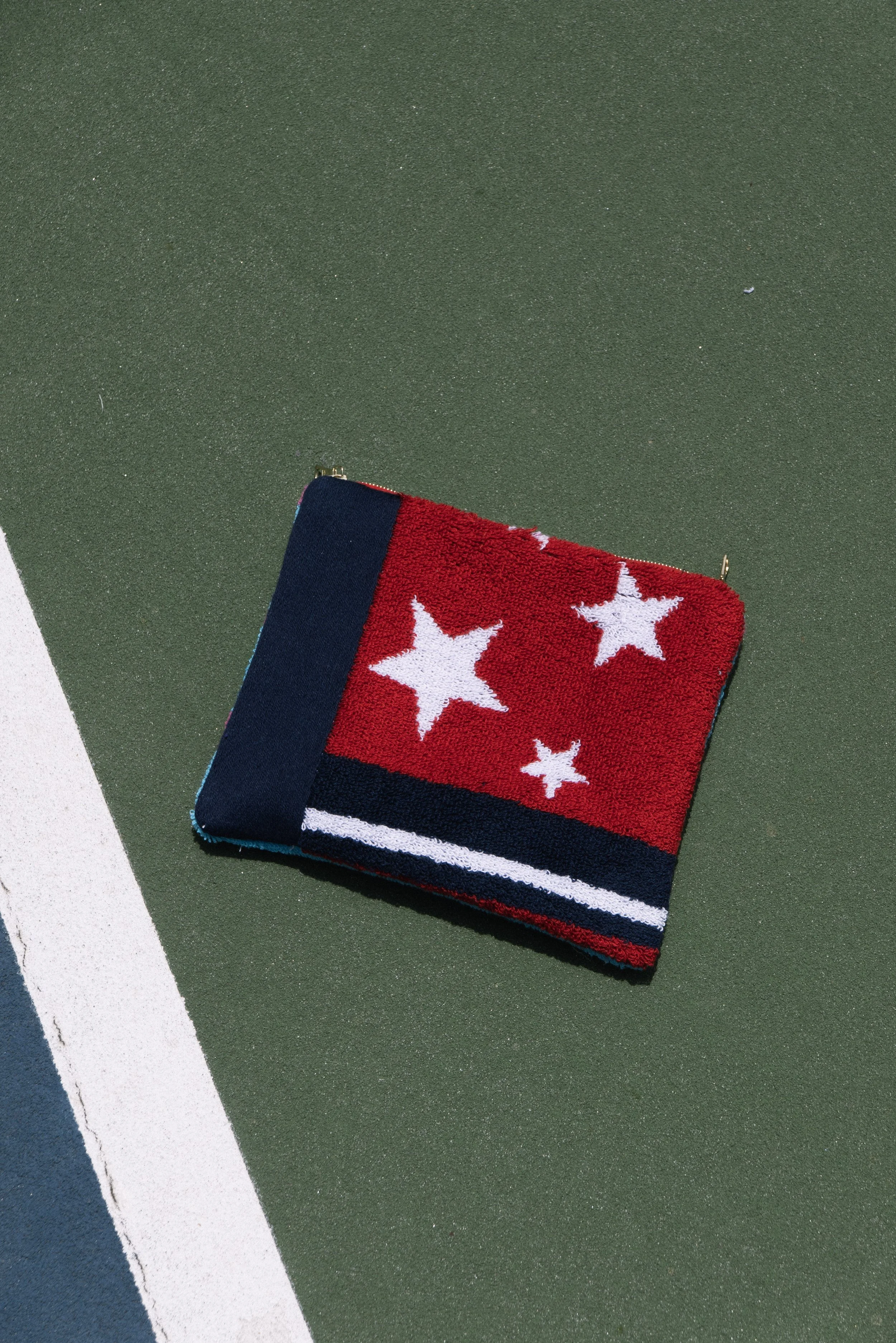 L11 Tennis Pouch: 0109