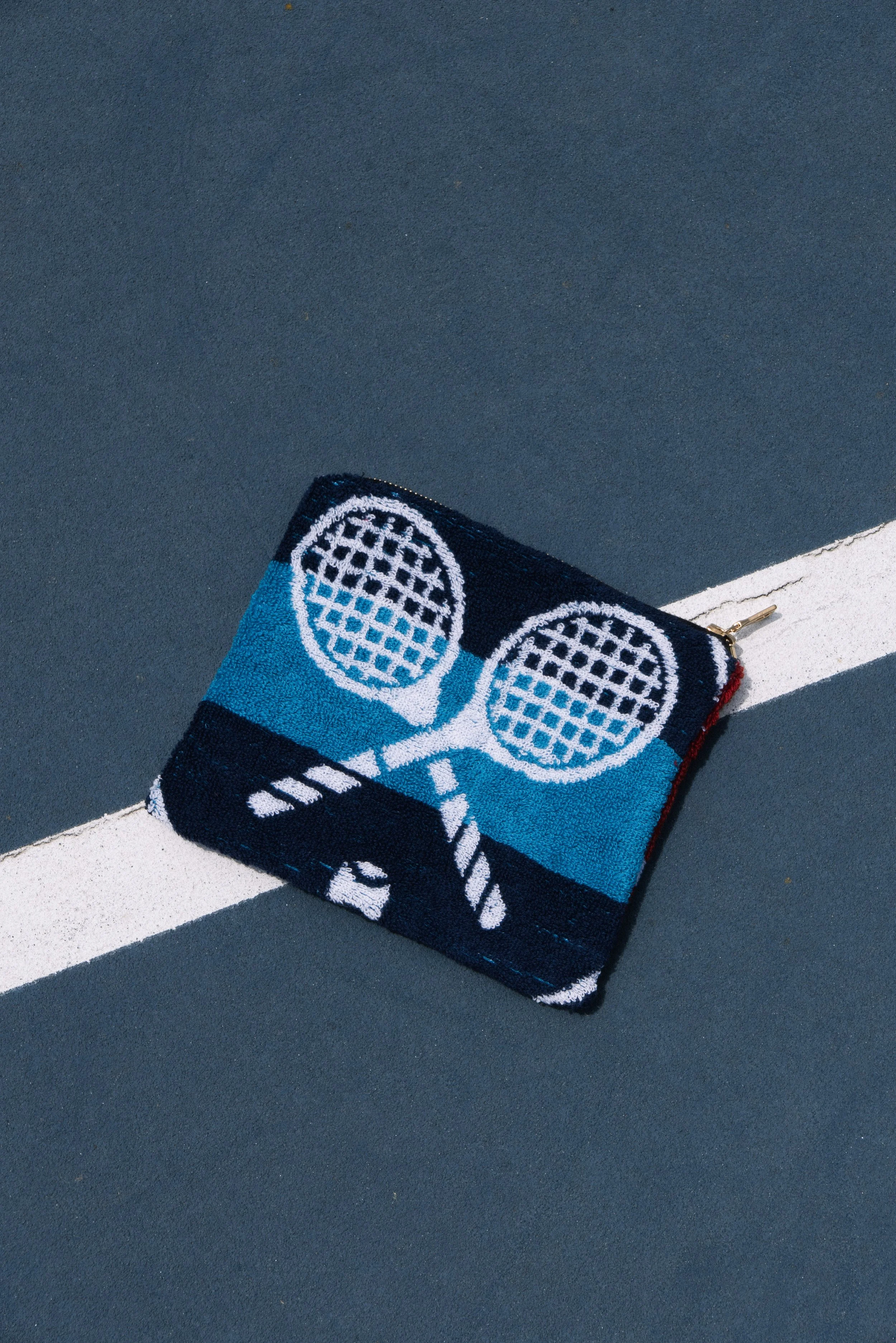 L11 Tennis Pouch: 0122