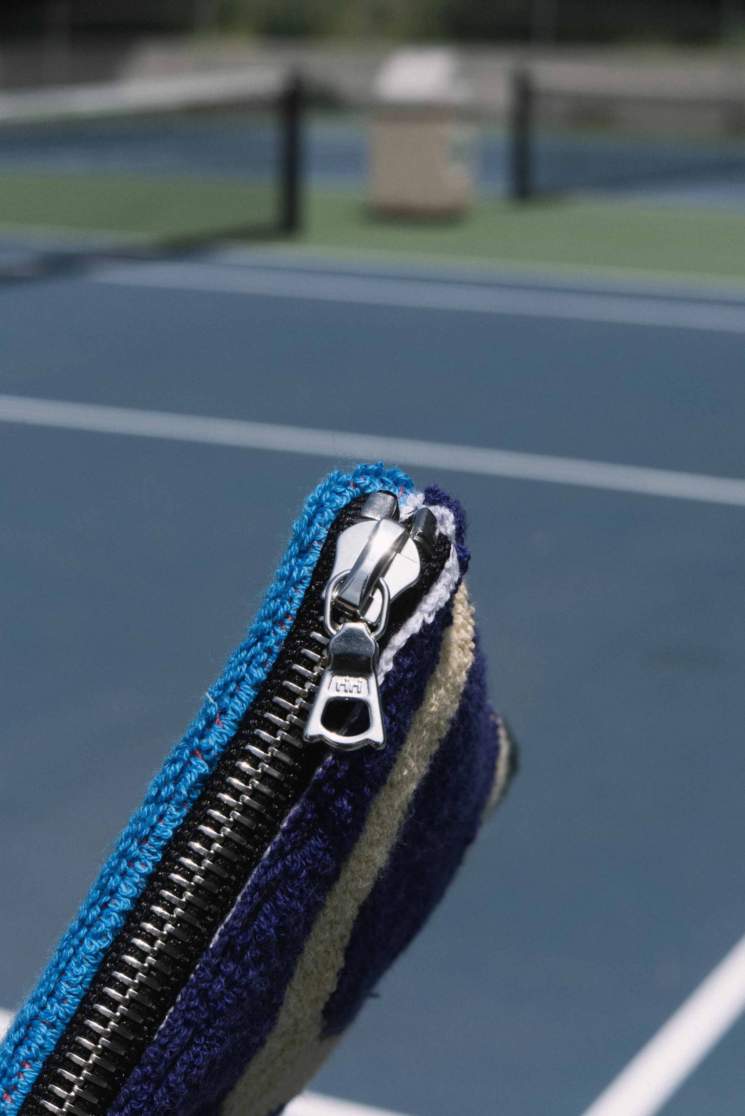 128-_1161632.jpg