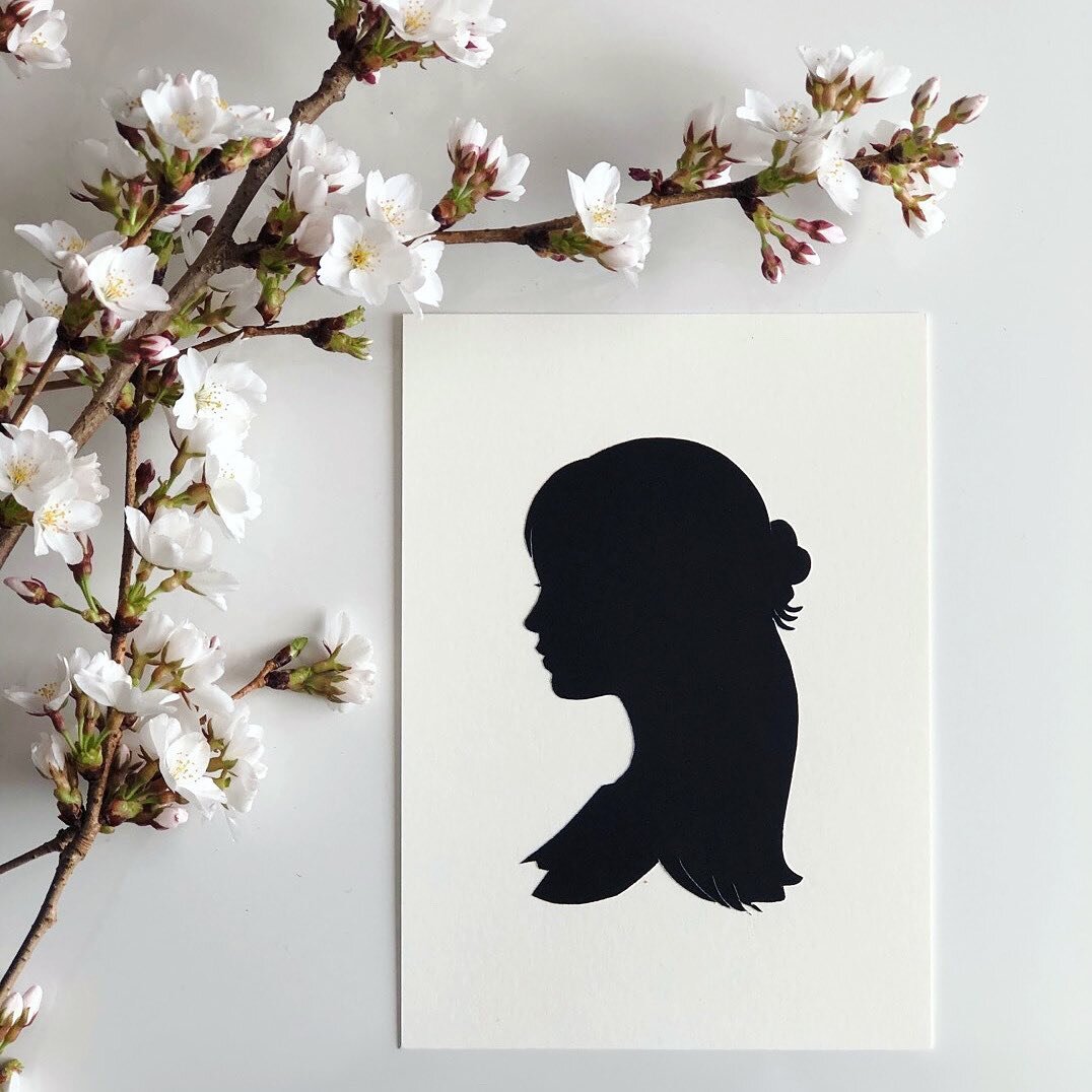 Still need a gift for Mom? How about a silhouette portrait gift certificate? https://www.cutarts.com/cut-arts-gift-card #mothersdaygift #giftcertificate #cutarts