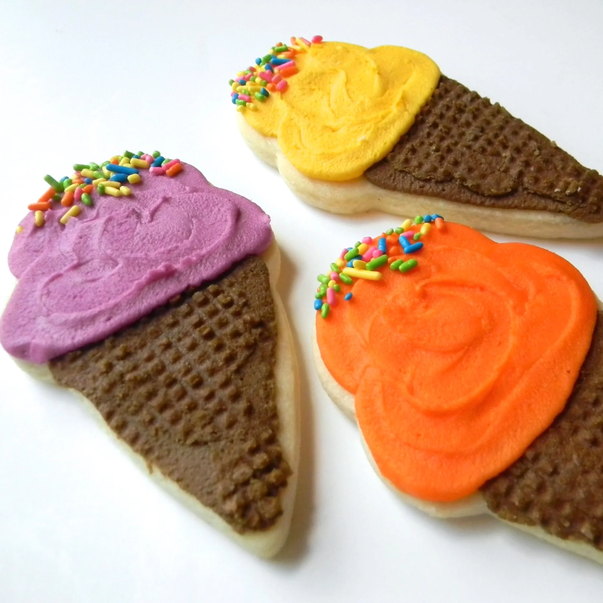 Seasonal.Summer.cookies.Icecream.Cone.jpg