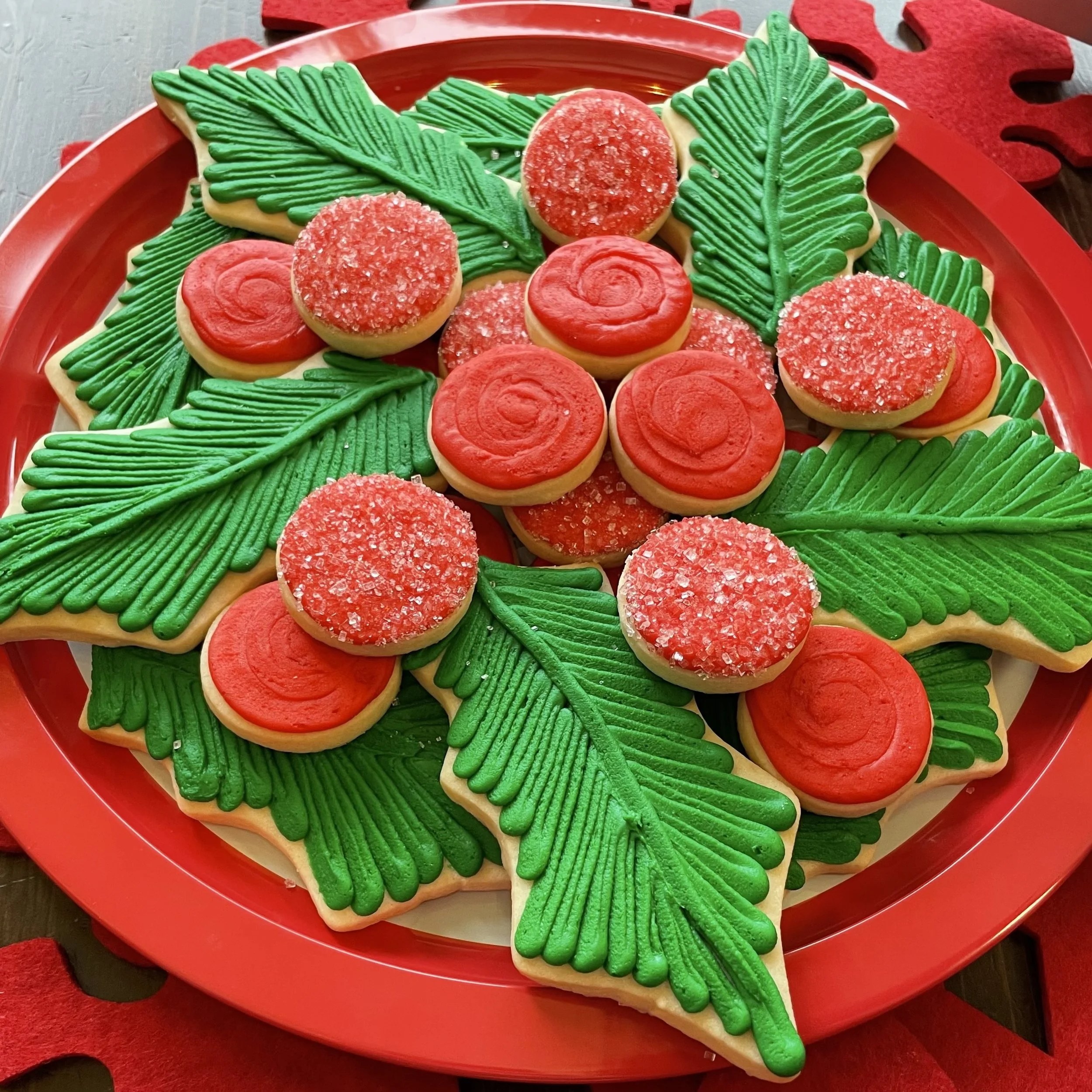 Holly Combination (Lg-32 Cookie. Decorative Platter, $69) (Sm-18 Cookies, $38)