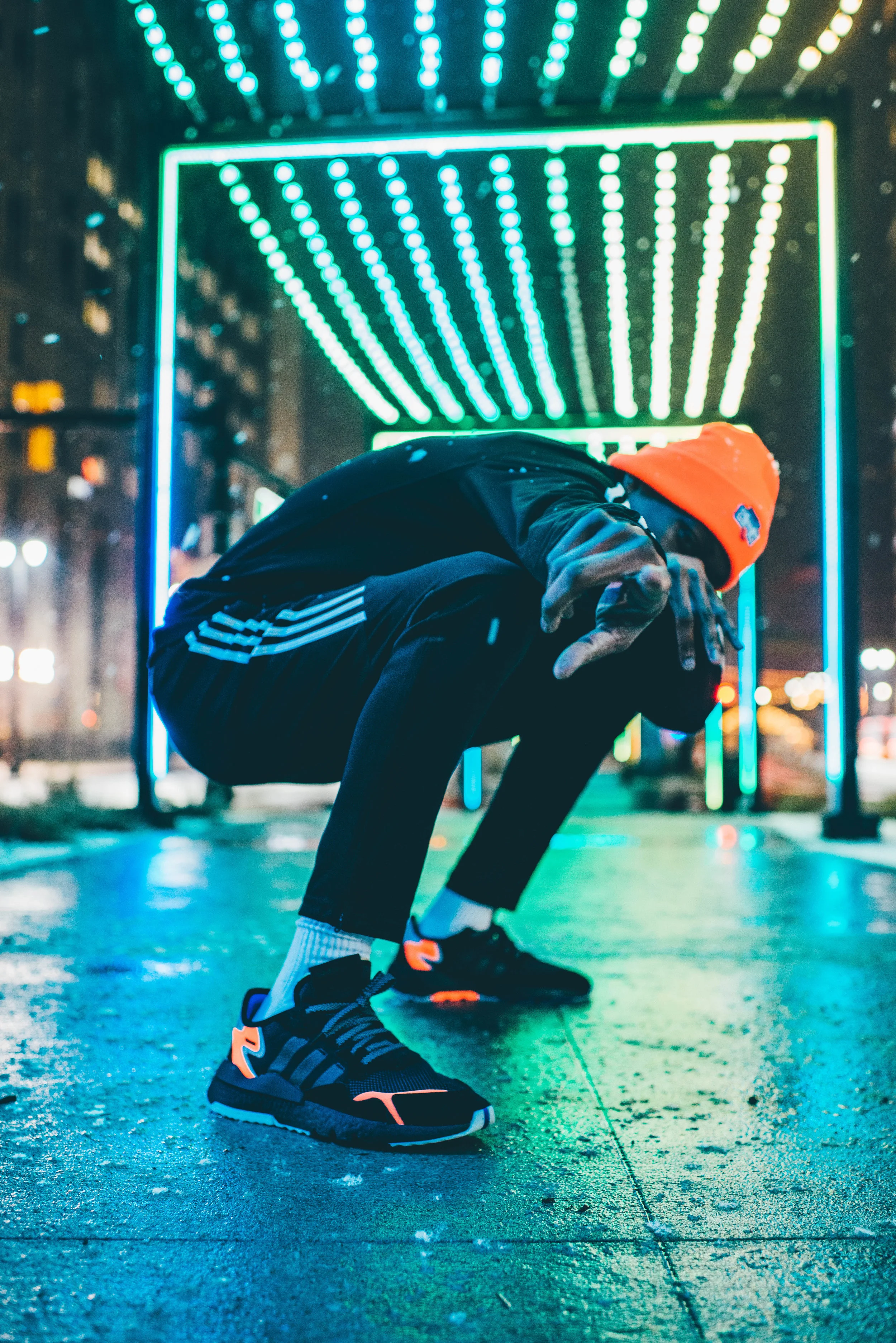 LOU-ADIDAS-2019.jpg