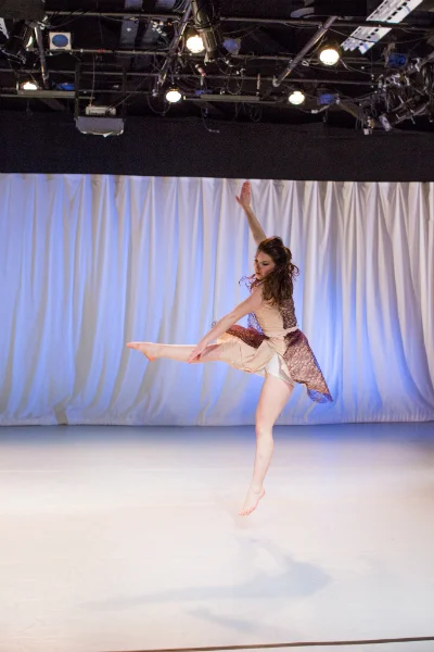 Photo courtesy of Alessandra Arendt Photography .