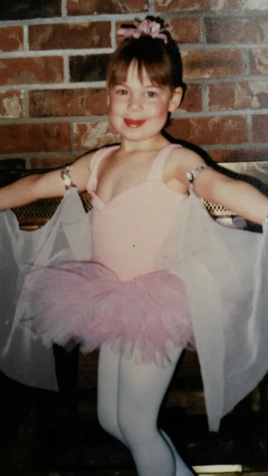 Little dancing Katie looking ultra-adorable!