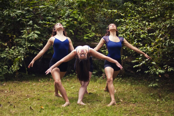 Intrepidus Dancers CarliAnn Forthun, Katie Borthwick, & Ciara McCormack. Photo courtesy of S. Weissbach Photography .