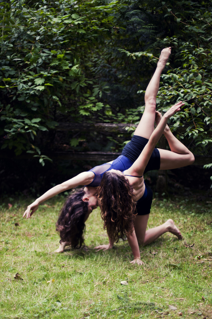 Intrepidus Dancers Ciara McCormack & CarliAnn Forthun. Photo courtesy of S. Weissbach Photography .