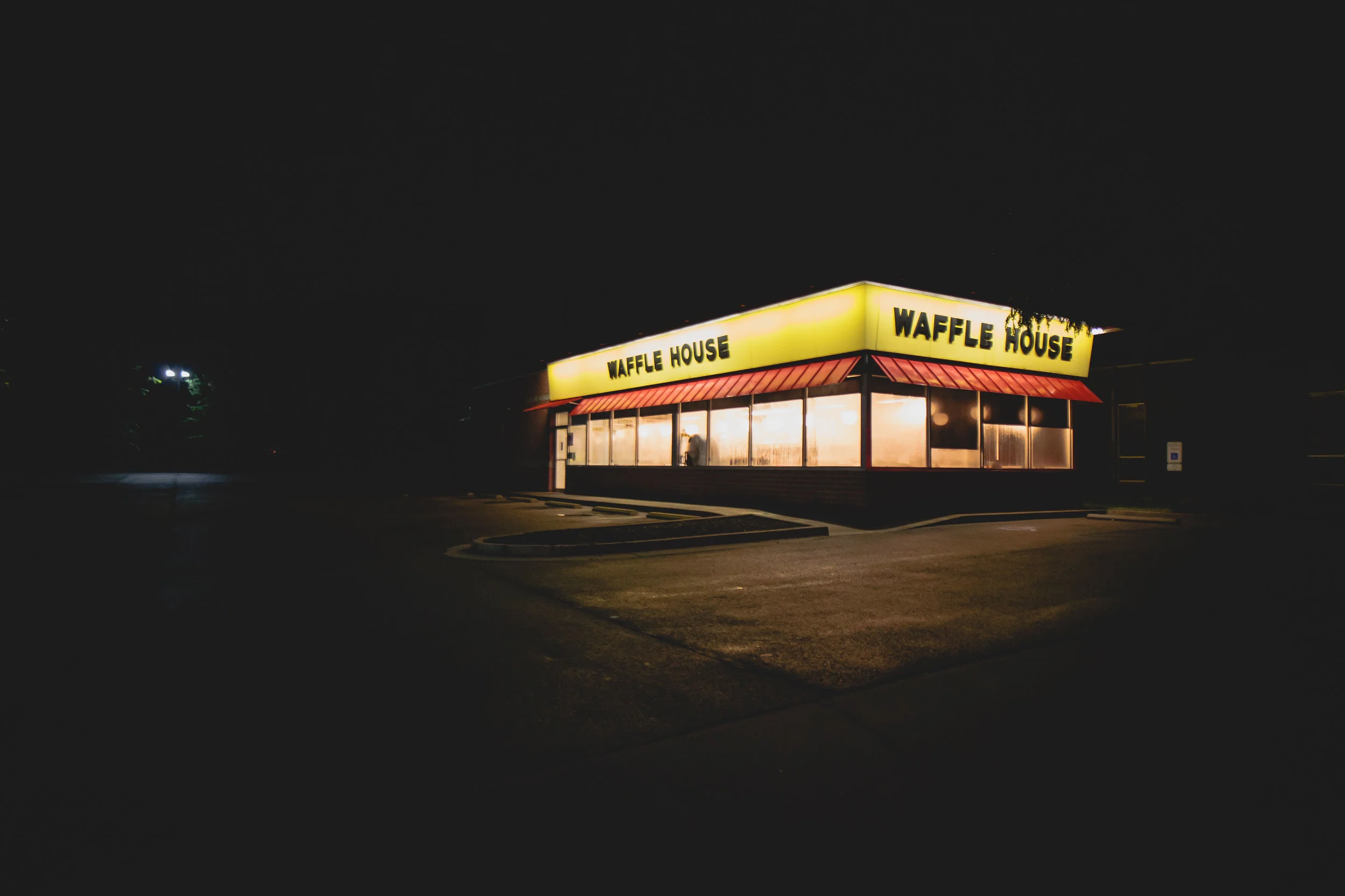 Louisville - Hikes Point Waffle House
