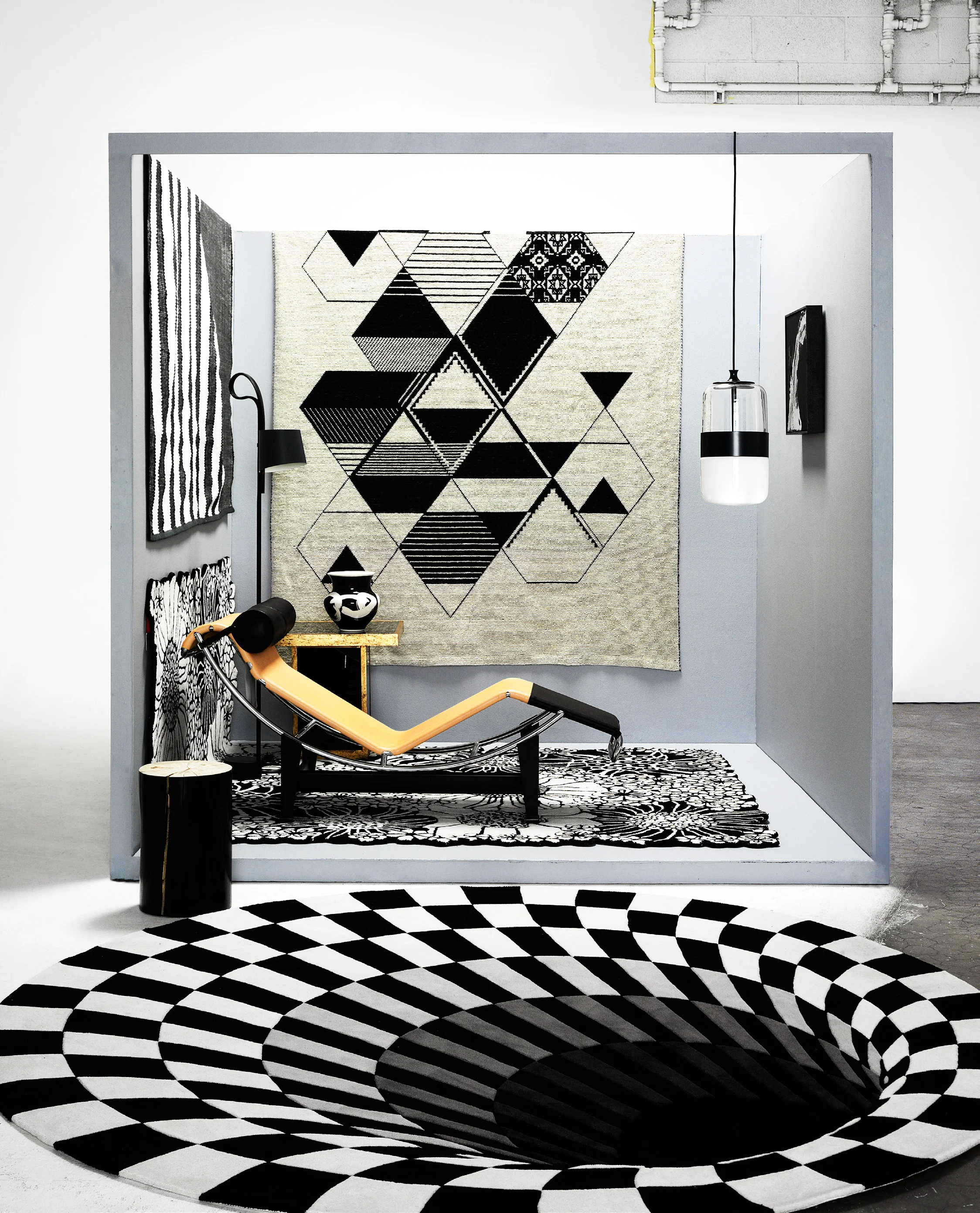 Belle magazine rug feature. Image Edward Urrutia.