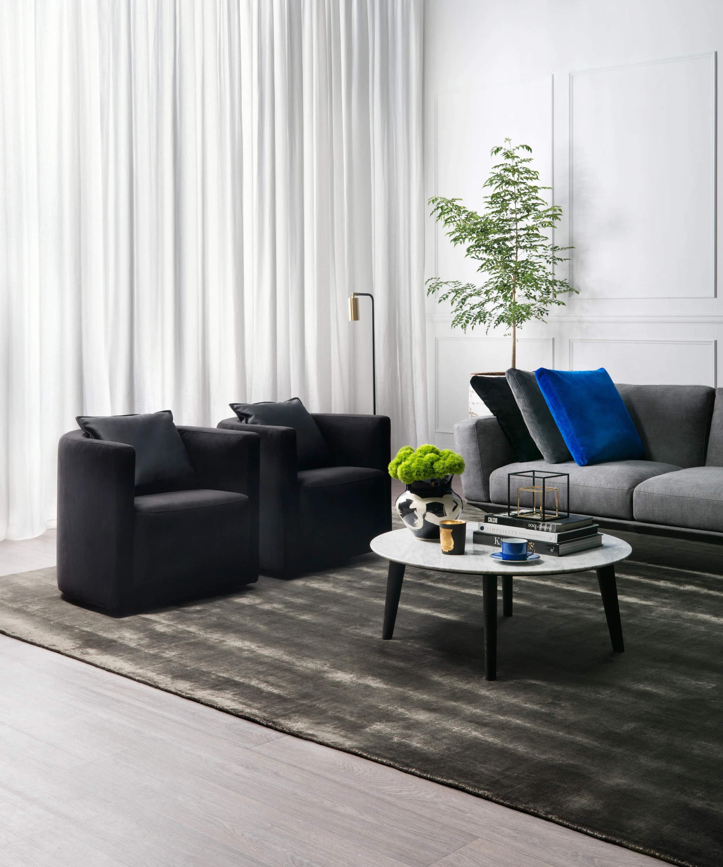 KING LIVING / THE ROOM PROJECT