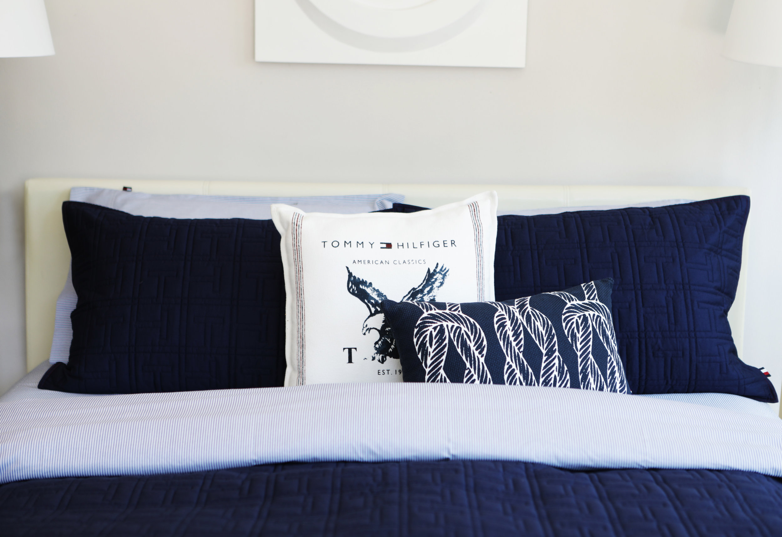 Passende plus Bærbar Styling the perfect guest bedroom — Steve Cordony