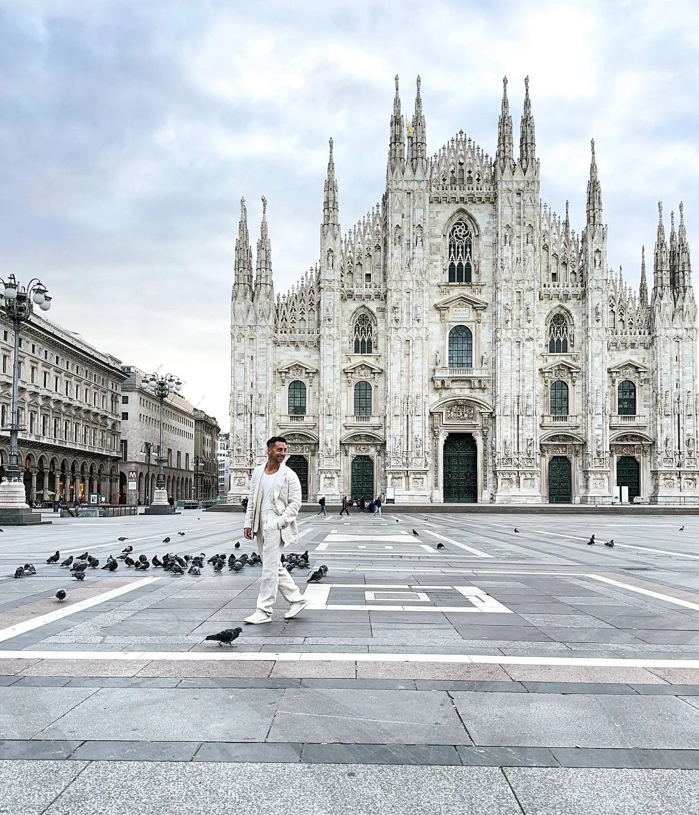 Guide to Milan &amp; Lake Como with Range Rover