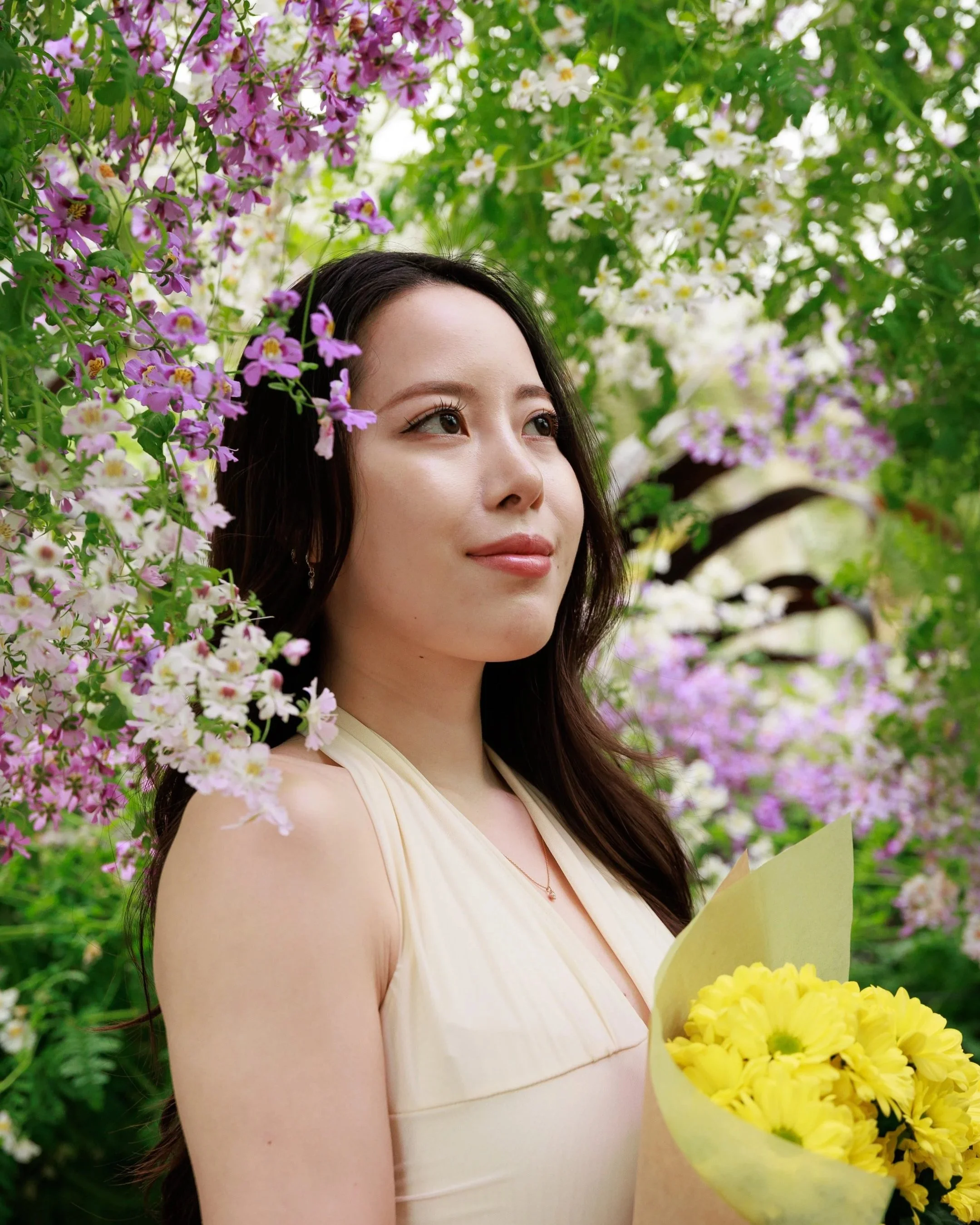 Yuria - Greenhouse Photoshoot