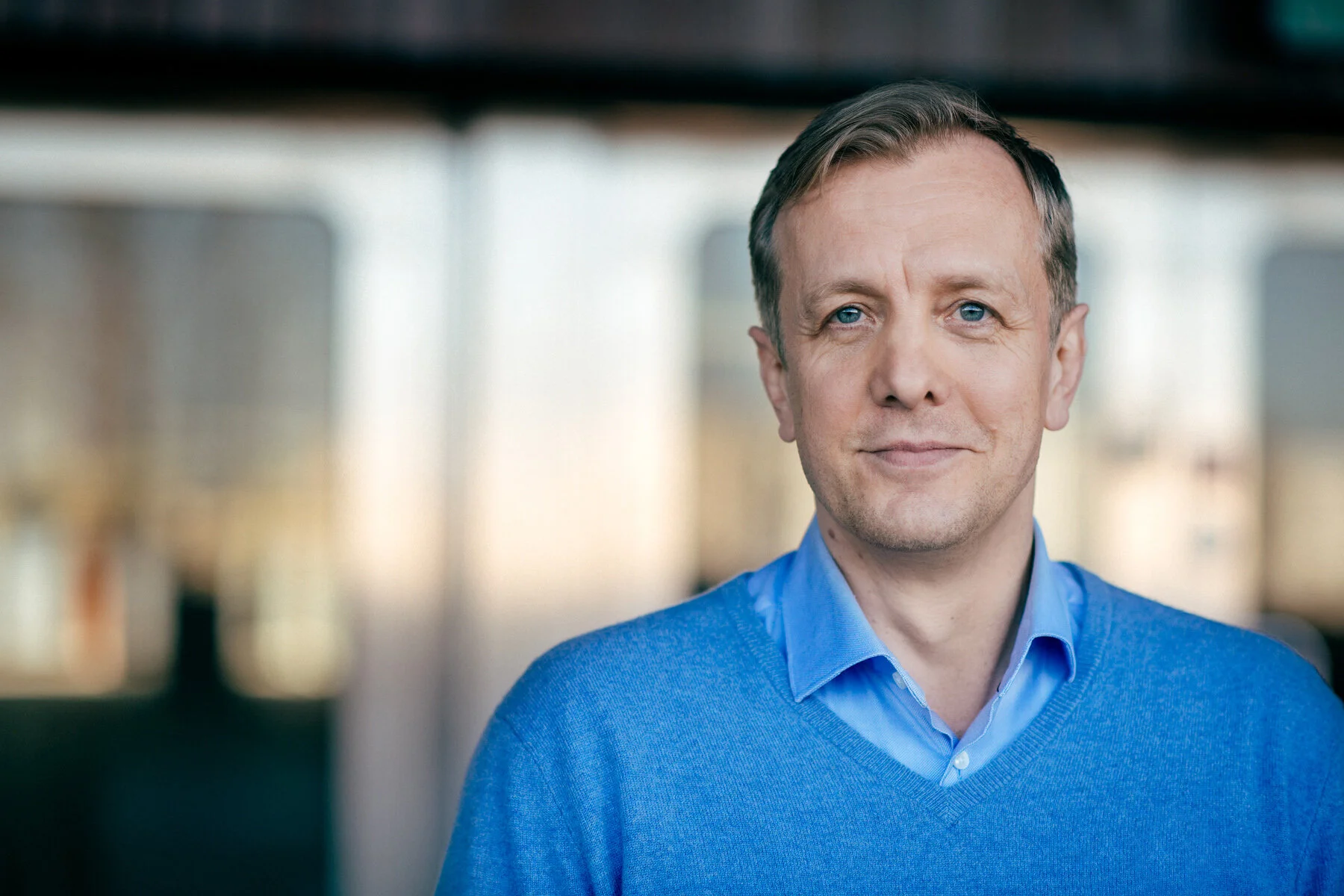 MVL-2069-1800 clean.jpg