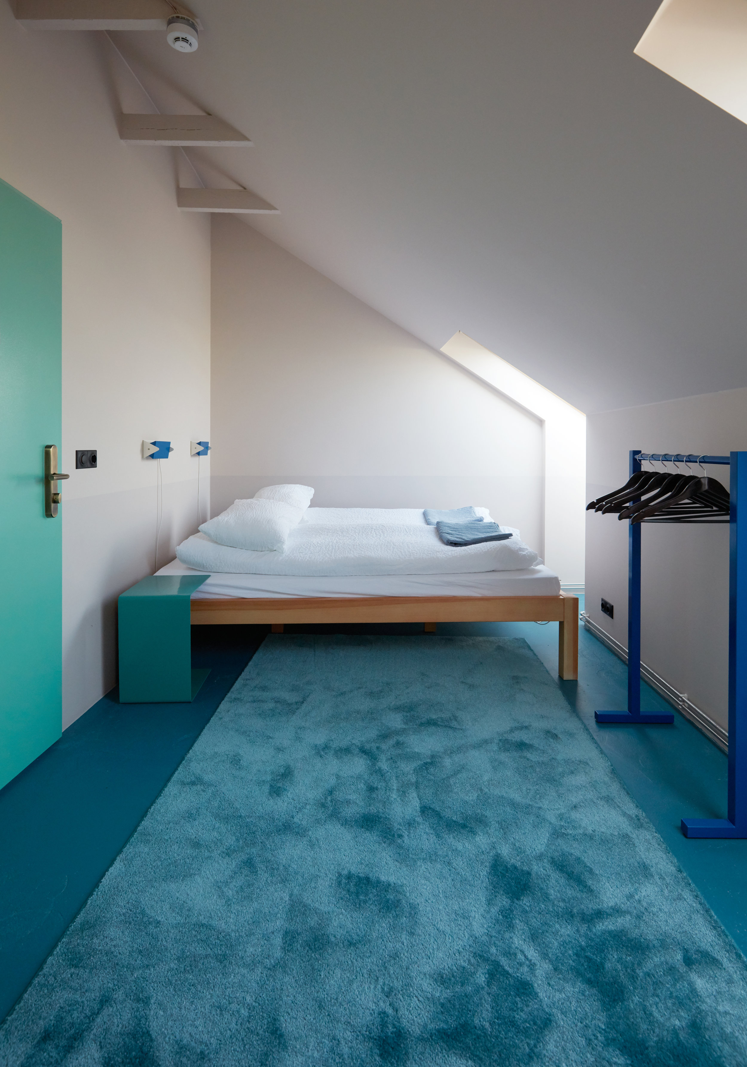7. 1. ODDSSON HOSTEL.jpg