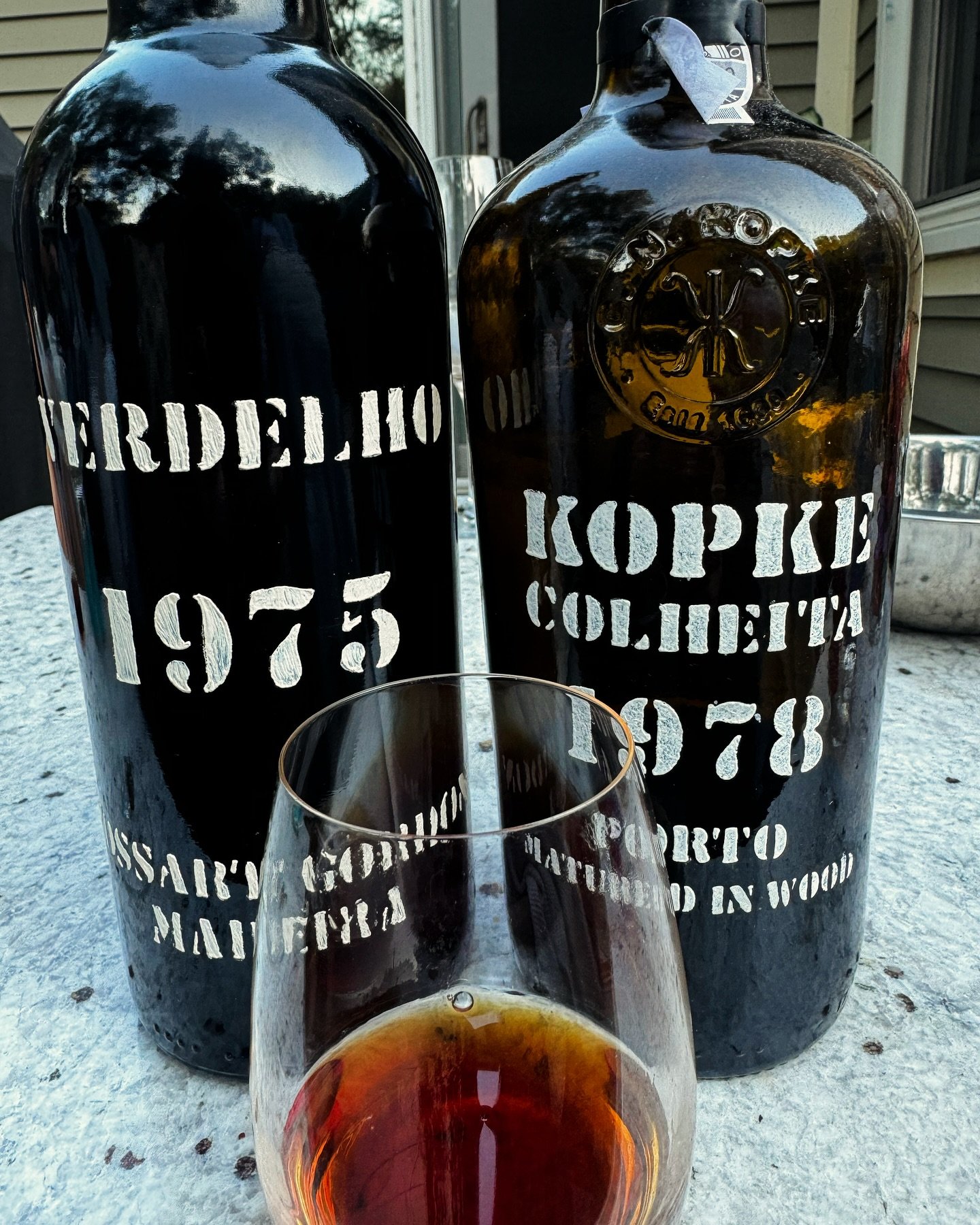 Fine treat on a Sunday! #port #madeira #sunday #sundayfunday #friends #goodtimes #sundayvibes #vintage #oldschool