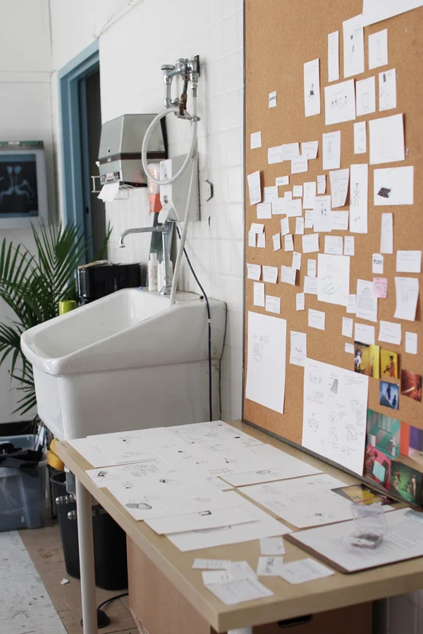 Foto: Marijn Ottenhof's studio at King's County Hospital. Photo by Marijn Ottenhof. Courtesy of Marijn Ottenhof.