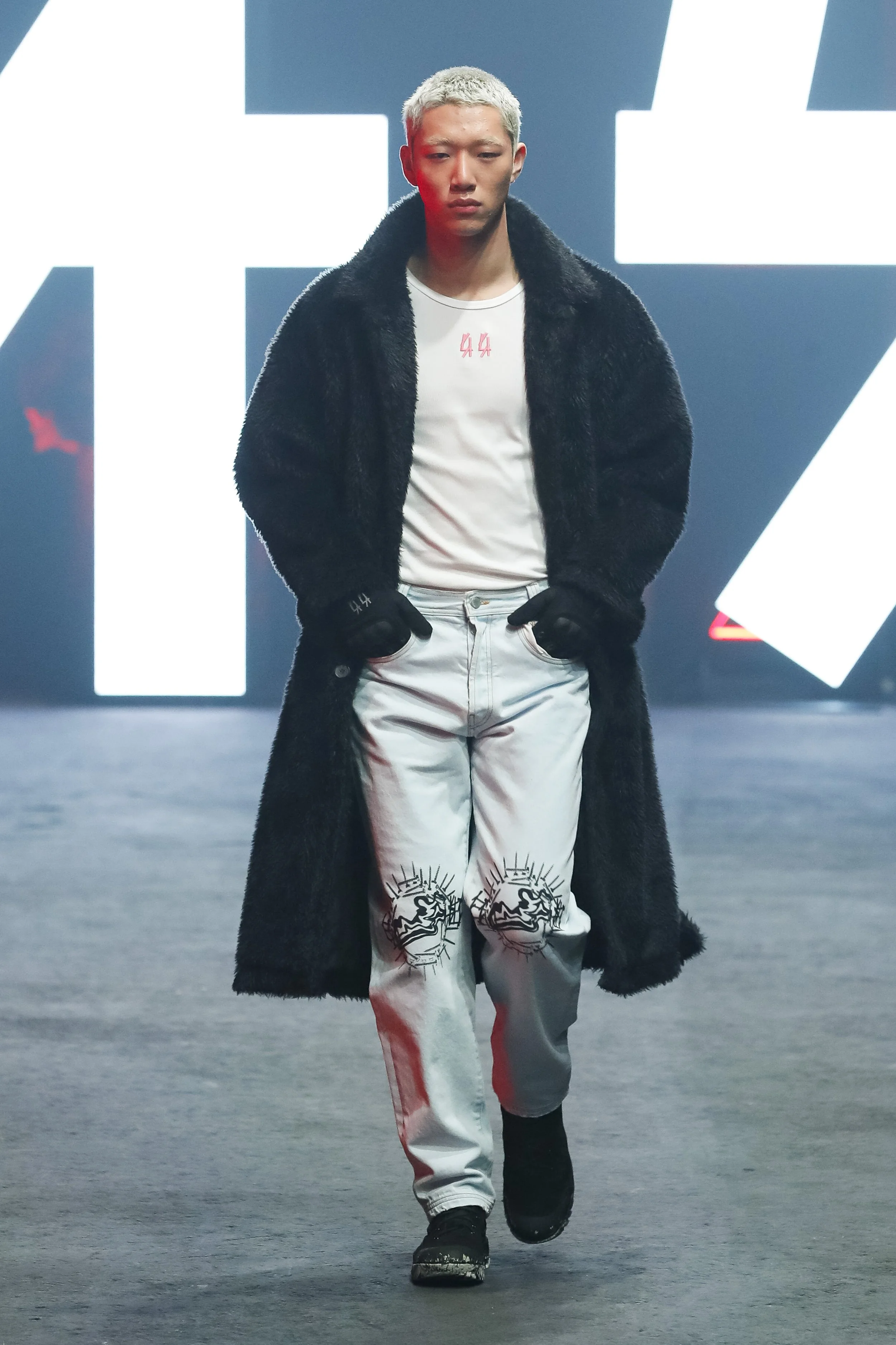 Label-44-Men-FW22-07.jpg