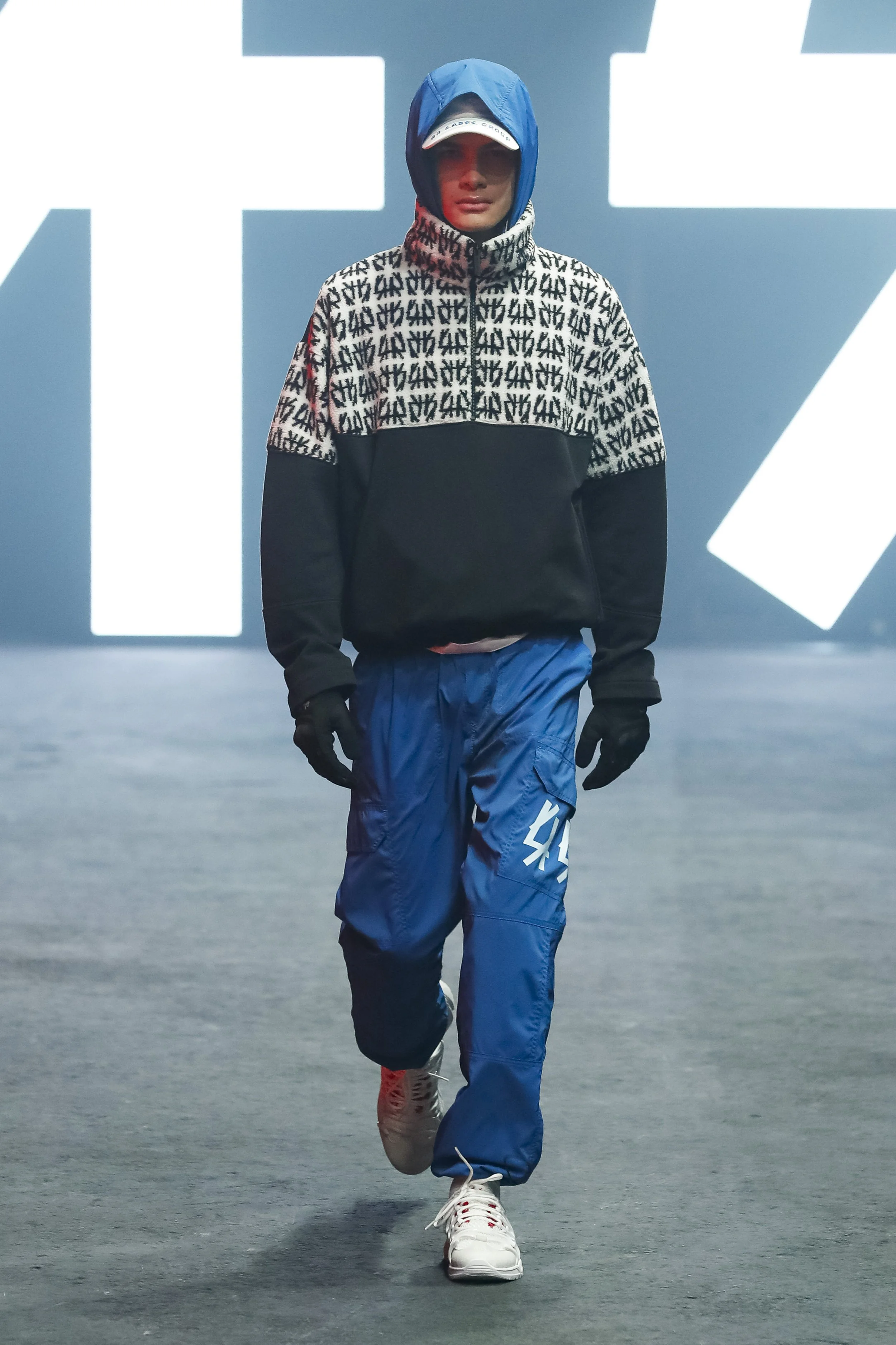 Label-44-Men-FW22-23.jpg