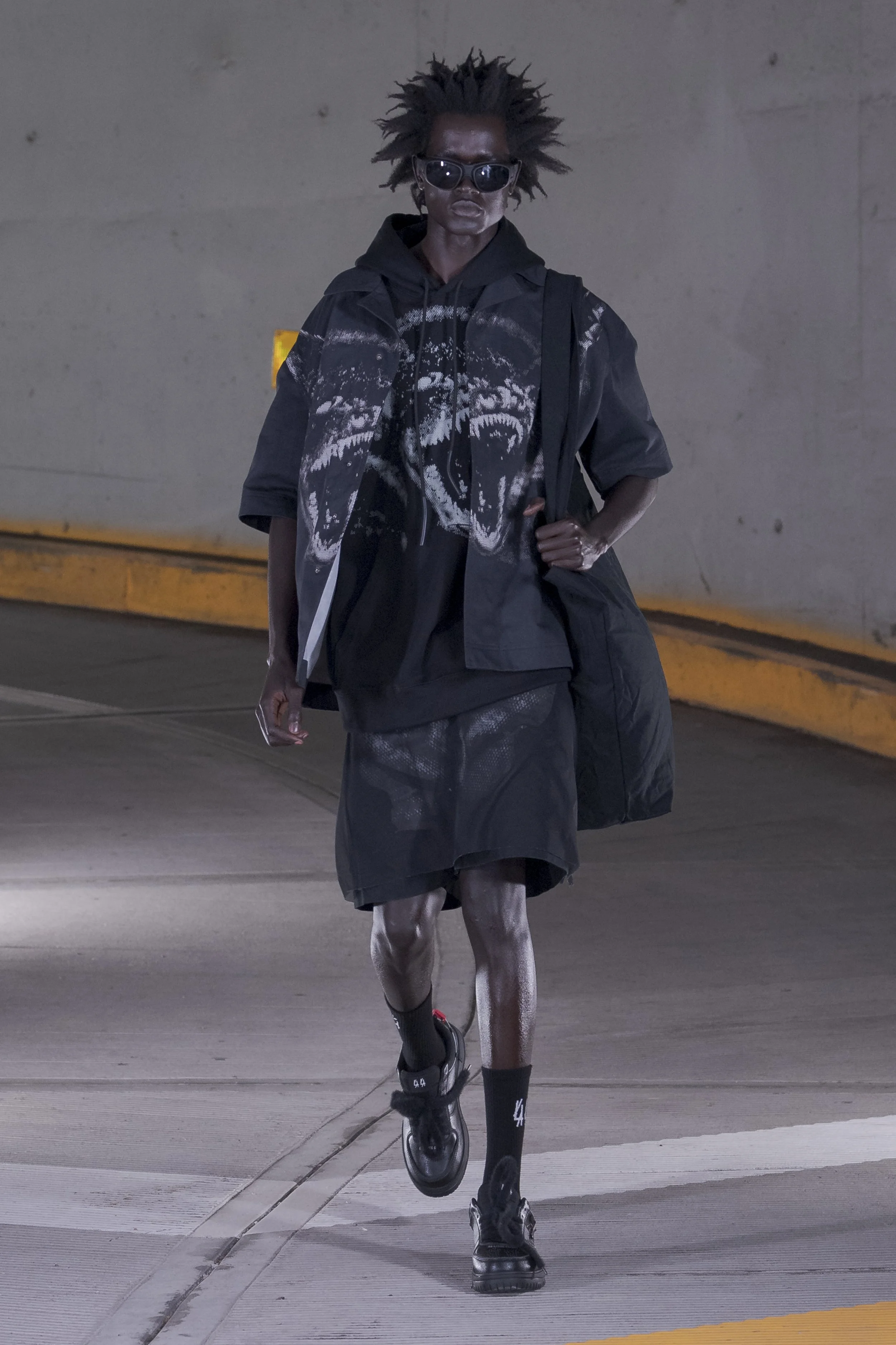 44-Label-Group-SS24-Runway-08.jpg