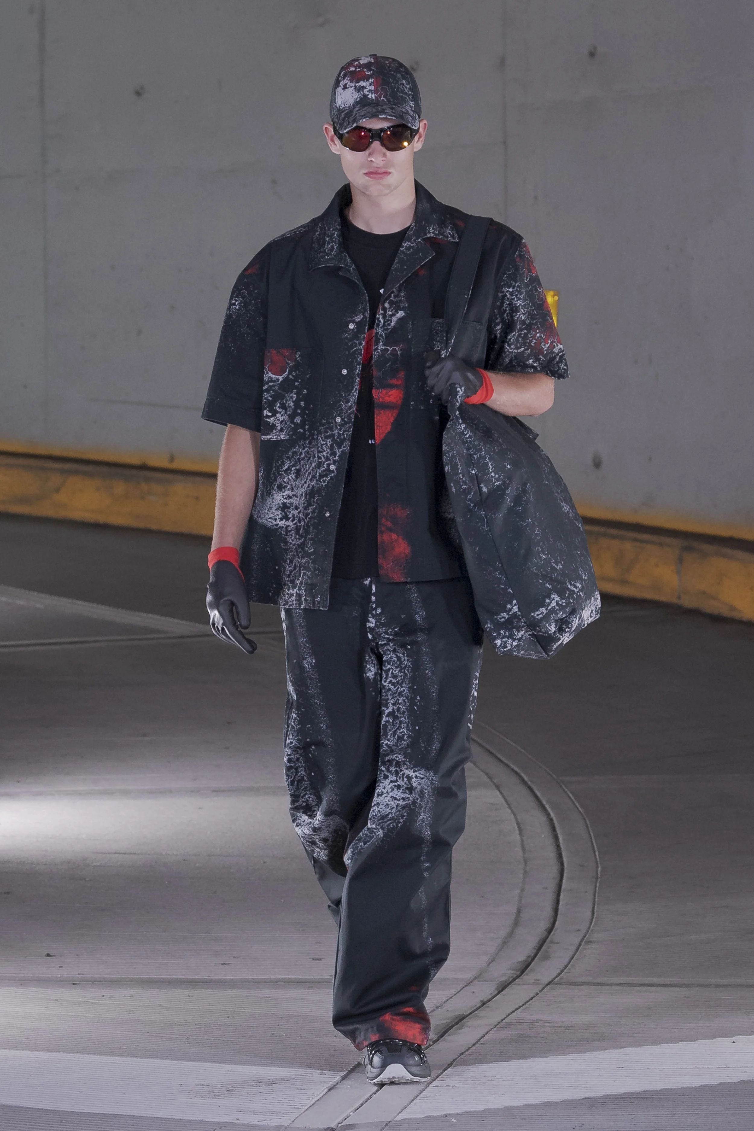 44-Label-Group-SS24-Runway-09.jpg