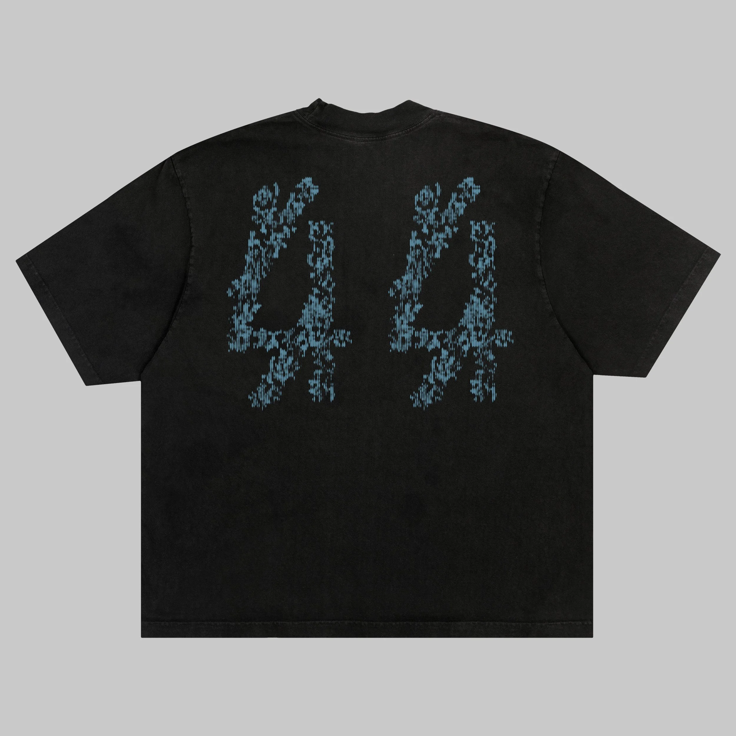 44_Wolf-Blue_back2.jpg