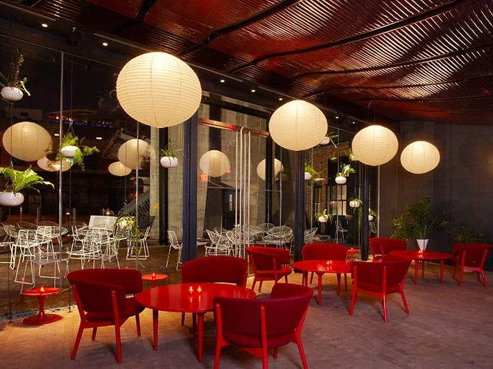 22-the-standard-high-line-hotel-lobby-bar-new-york-manhattan.jpg