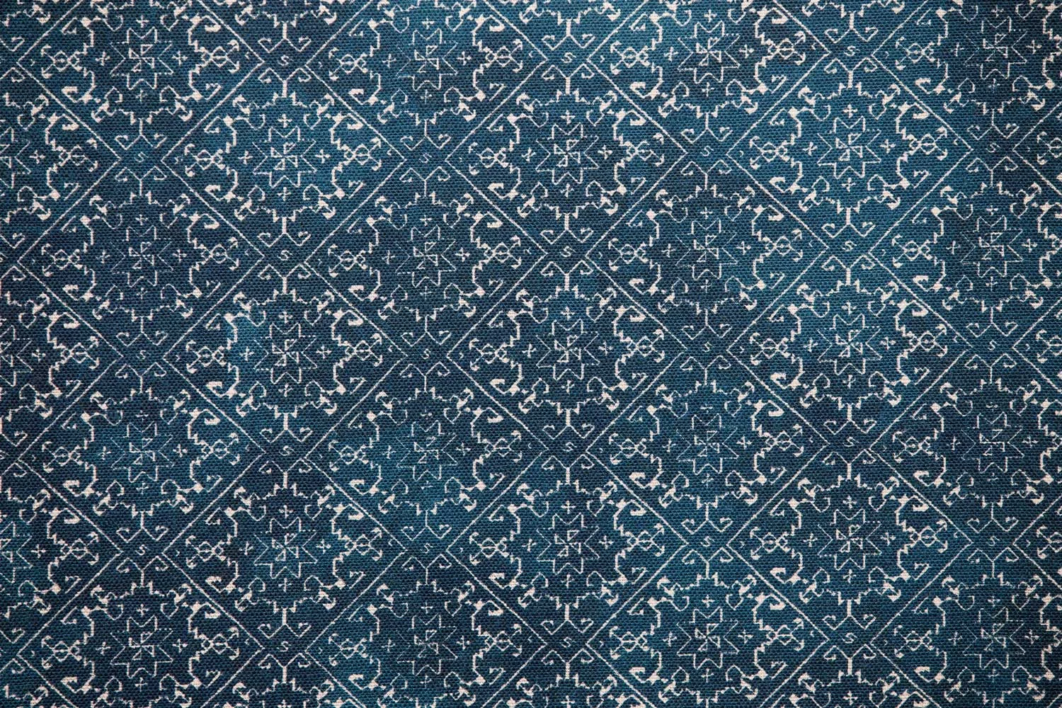 Abbot-Atlas-paros-indigo-fabric-linen-printed-large.jpg