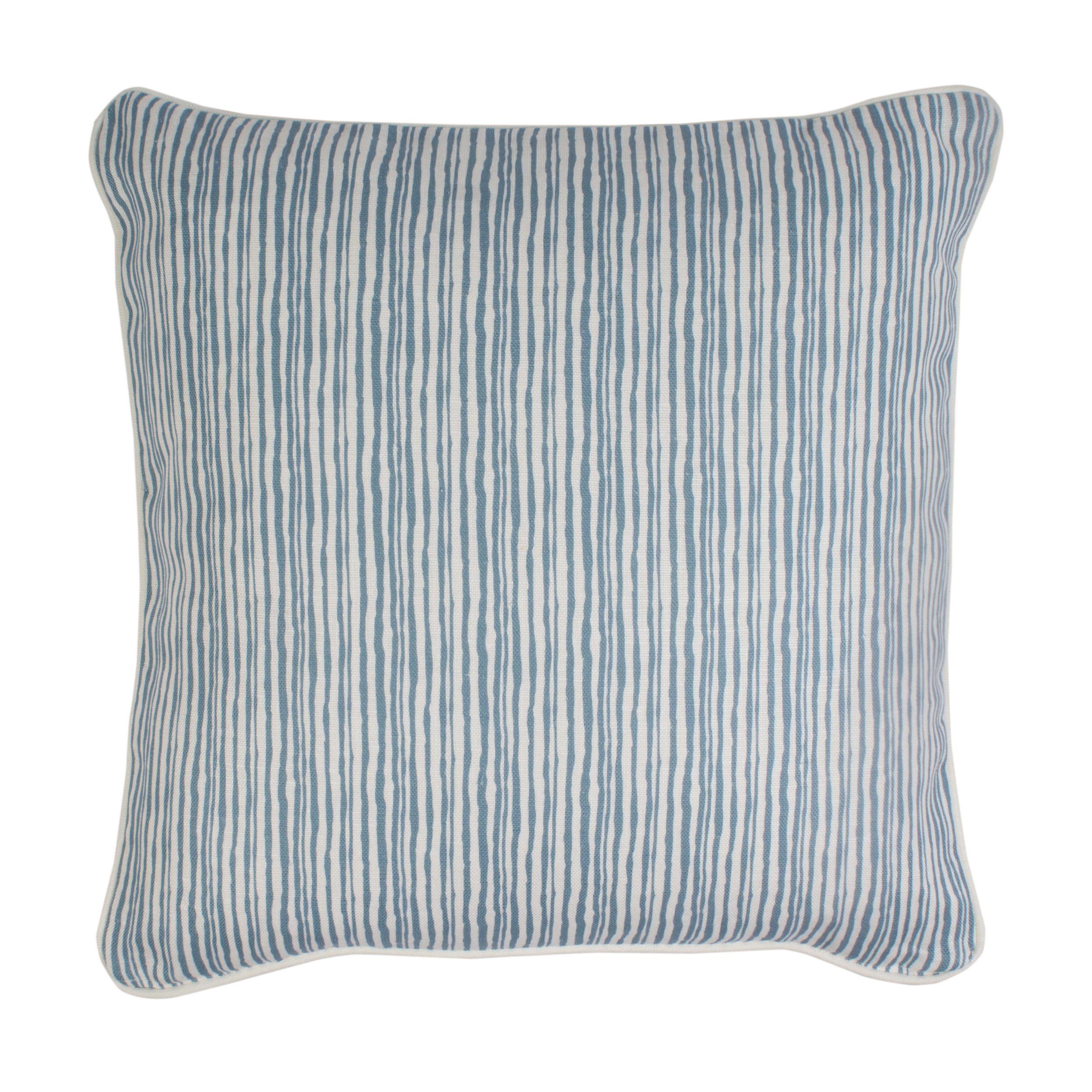 Pillow_bluestripe.jpg