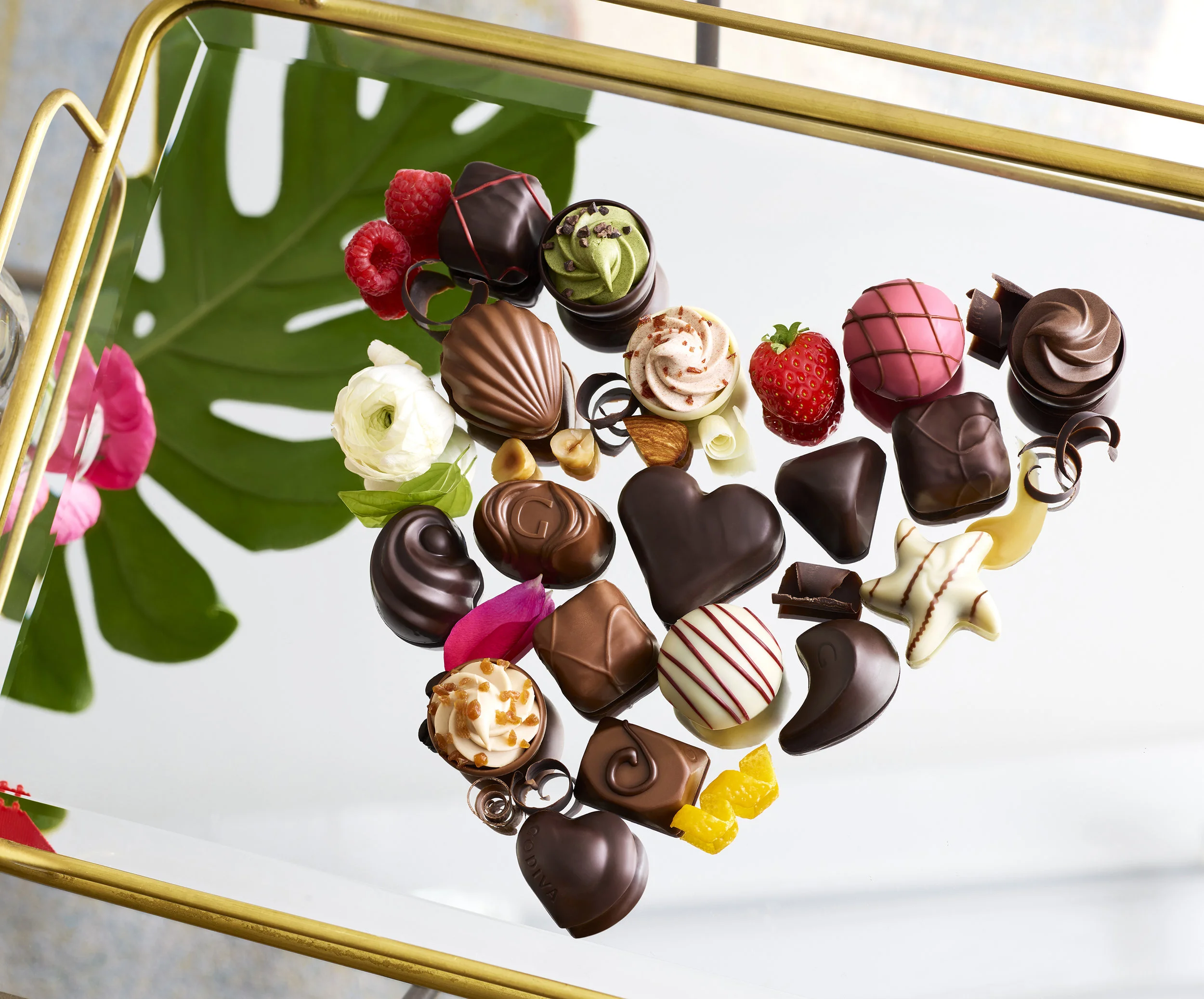 VDAY19_Choc_Beauty_Heart_Shot_1377.jpg
