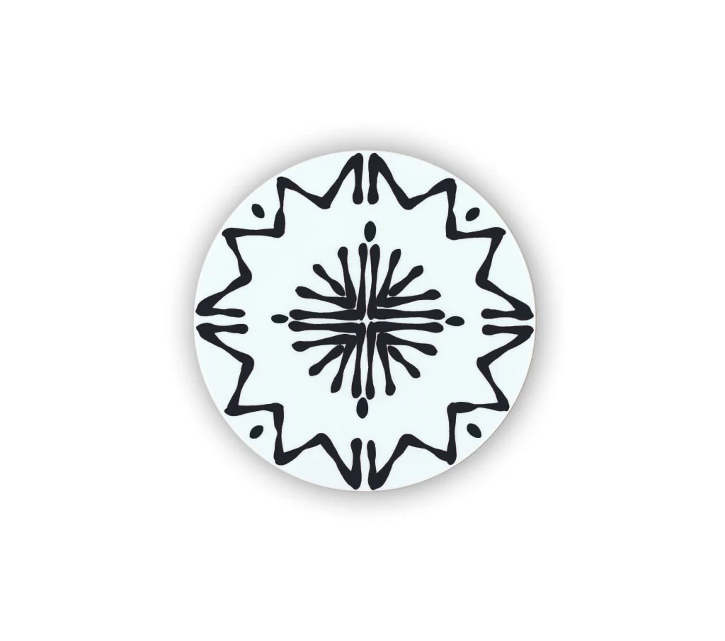ASSIETTE M NOIR - PLATE M BLACK