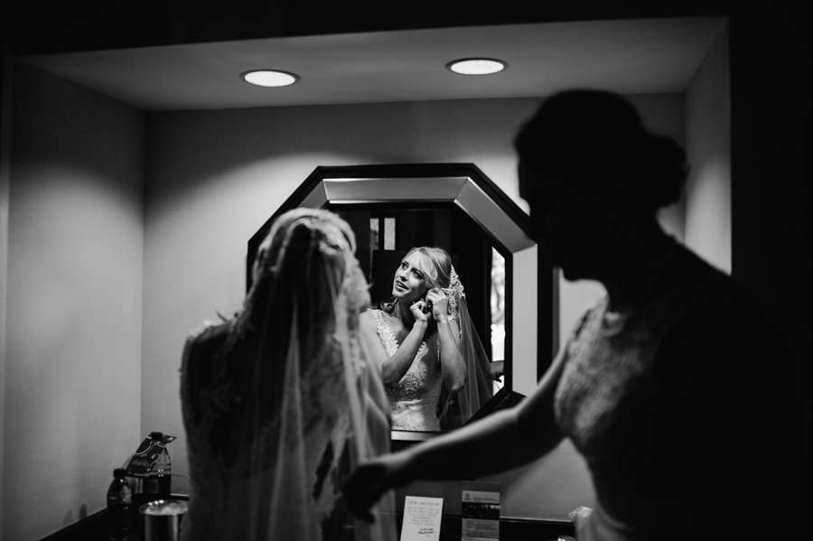 White Marsh Valley Country Club Wedding Photographer Philadelphia Weddings Stylish Philadelphia Wedding Photographer Longbrook Photography-43.jpg