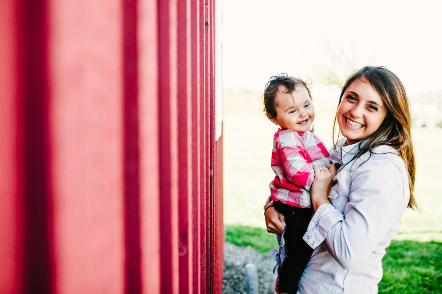 Melicks Farm Family Portraits Melicks Farm New Jersey Family Portrait Photographer Philadelphia Wedding Photographer Longbrook Photography-12.jpg