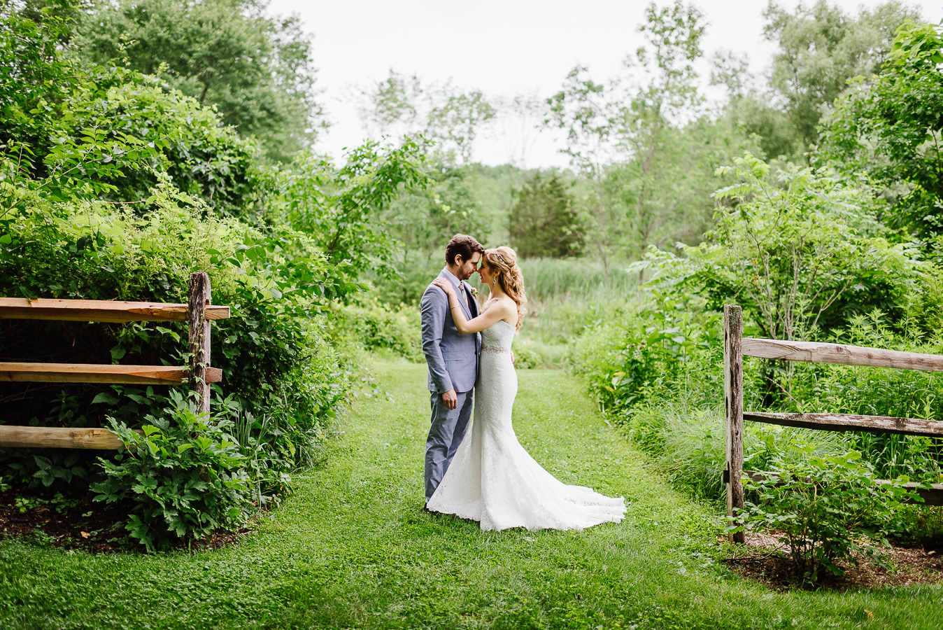 Stylish Crossed Keys Inn Wedding Crossed Keys Wedding Crossed Keys Inn Andover NJ Longbrook Photography-28.jpg