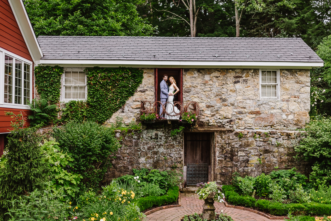 Stylish Crossed Keys Inn Wedding Crossed Keys Wedding Crossed Keys Inn Andover NJ Longbrook Photography-29.jpg