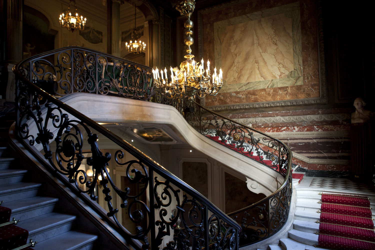 david-emmanuel-cohen-interiors-hotels-6.jpg