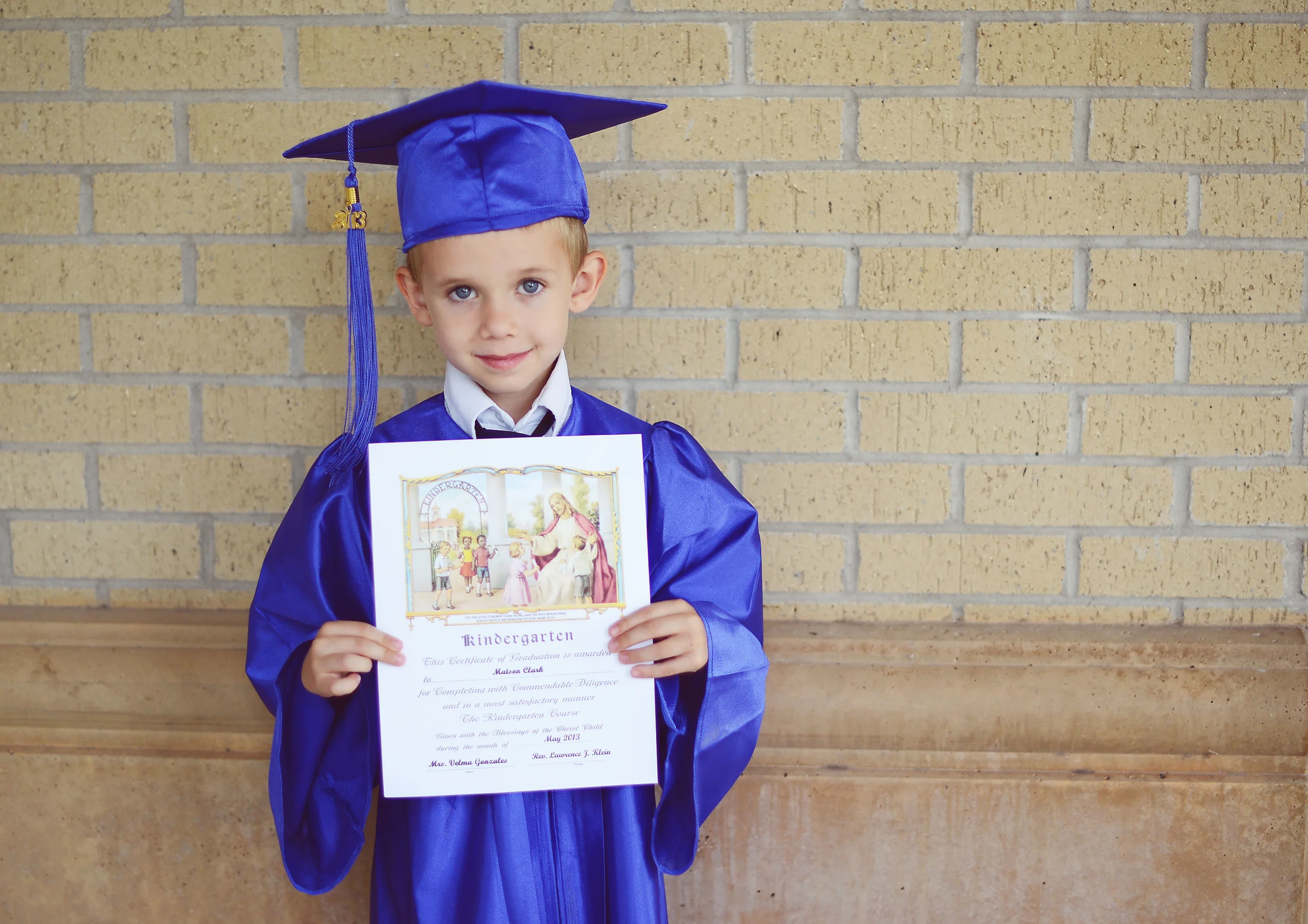 mjgrad.jpg