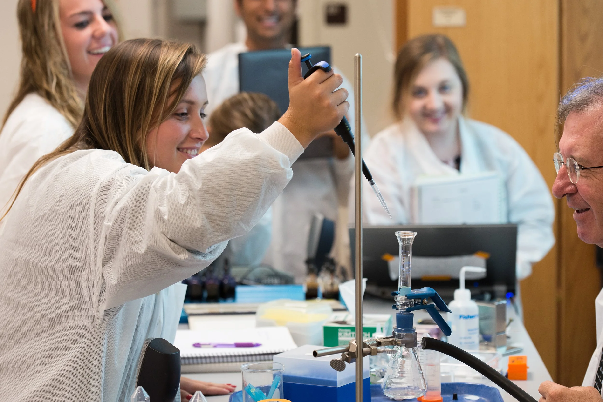 20170919_bio_lab_0173_f.jpg