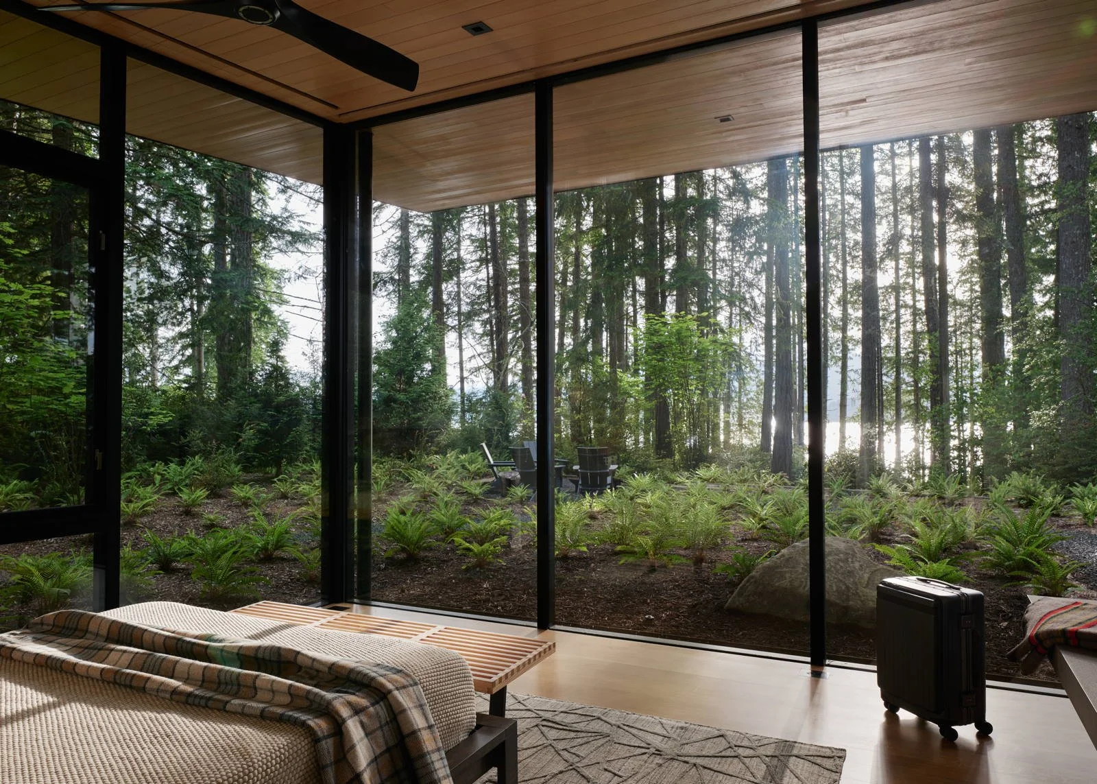 surly-guesthouse-04.jpg