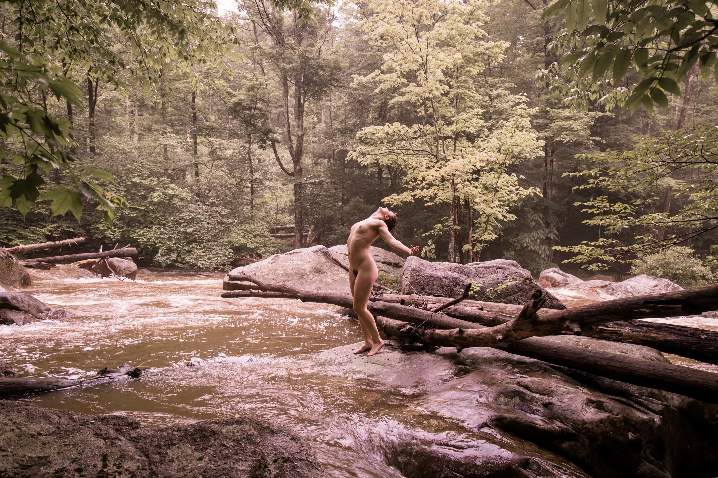 nude-photography-nature-creek