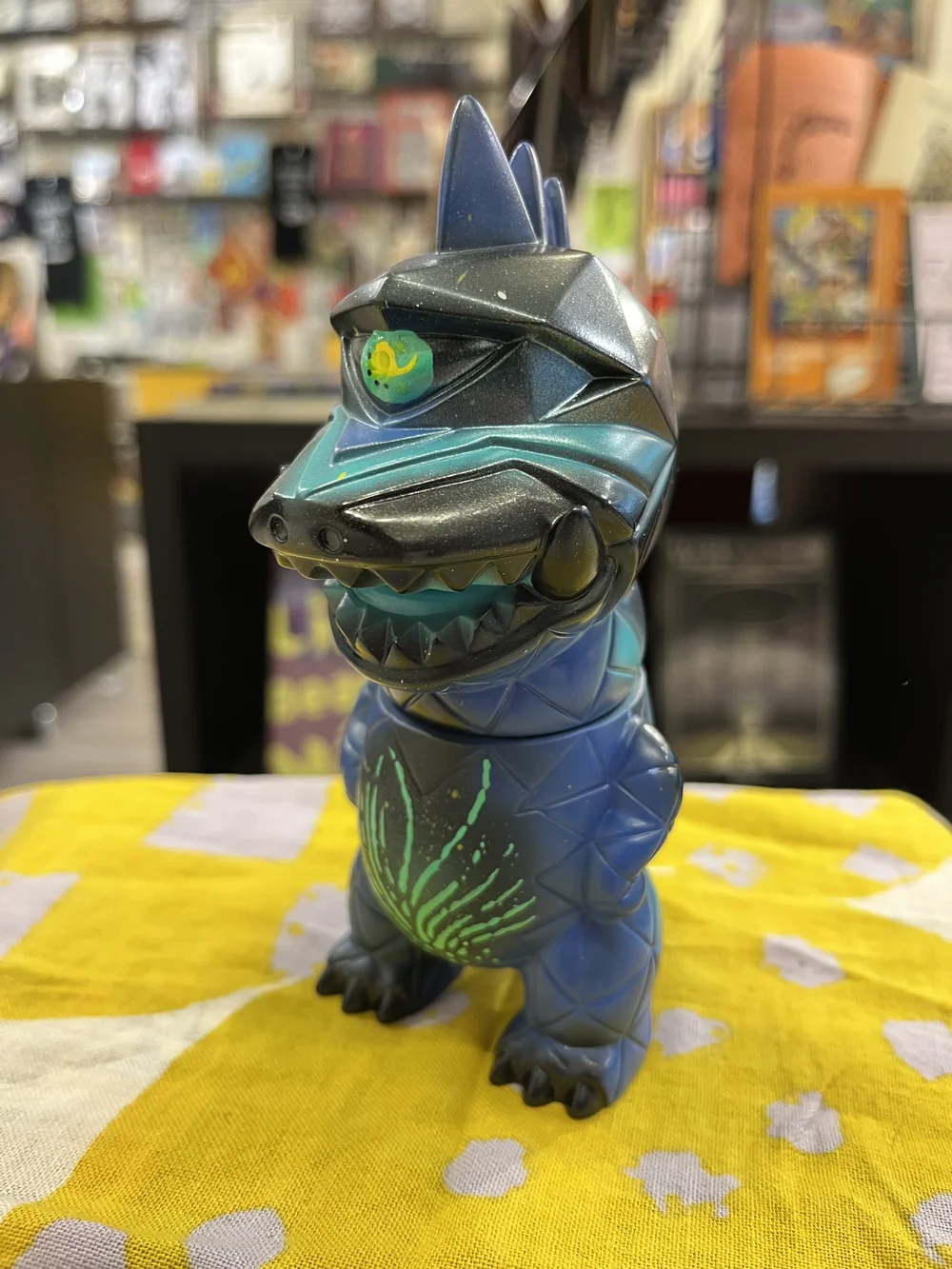 GRAVY TOYS Sharing Bwana Spoons ソフビ GRAVY TOYS Sharing Bwana Spoons ソフビ HELLO IN THE WORLD !! Vol.5