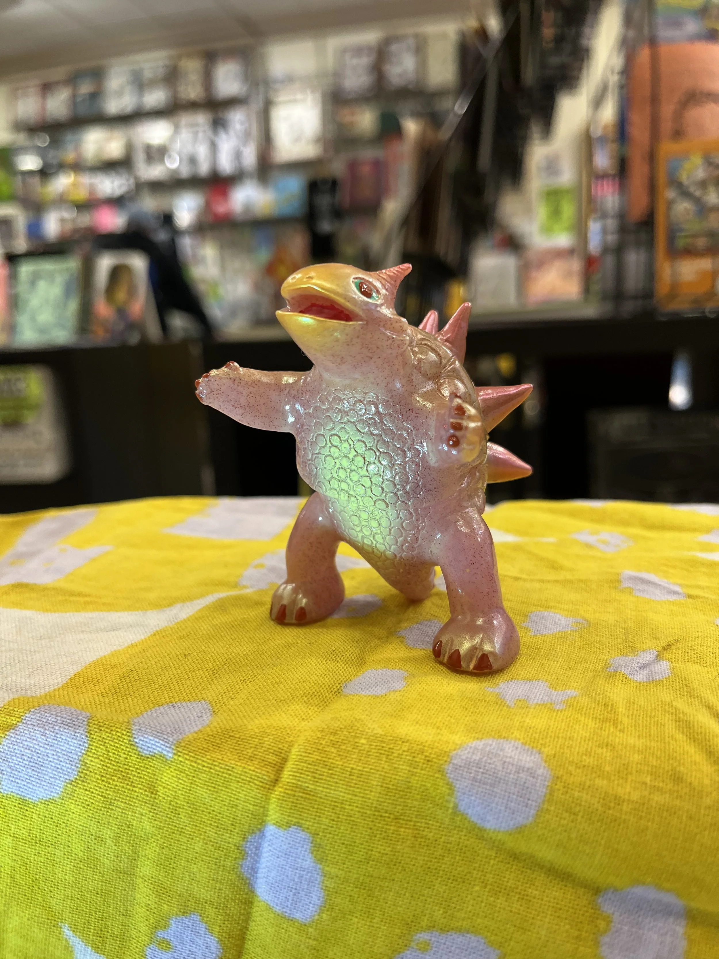 Grumbletoy Ishi Tuff